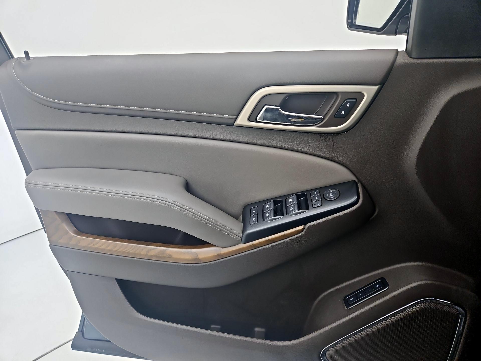 Thumbnail: 2019 GMC Yukon - 12