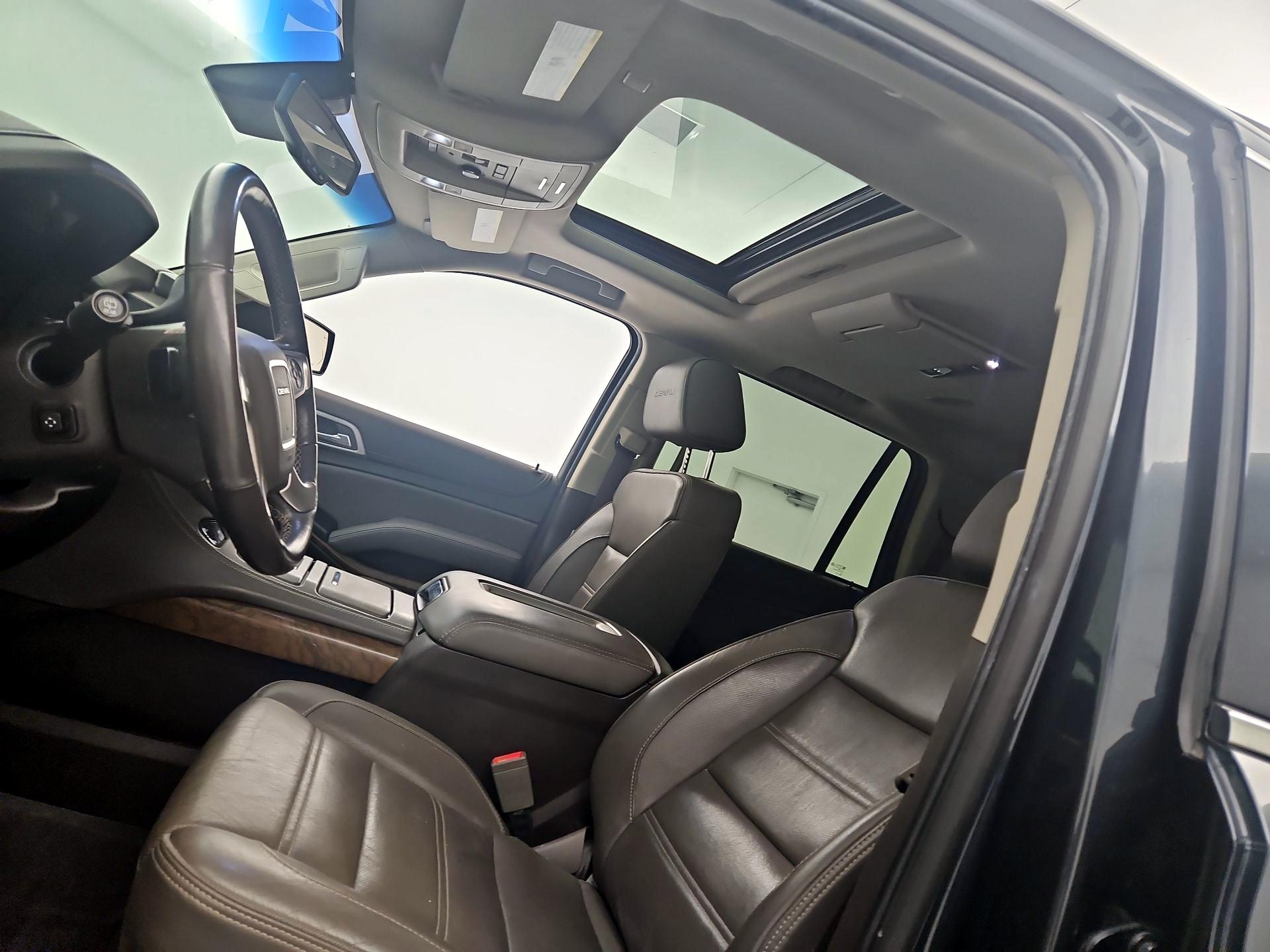 Thumbnail: 2019 GMC Yukon - 20