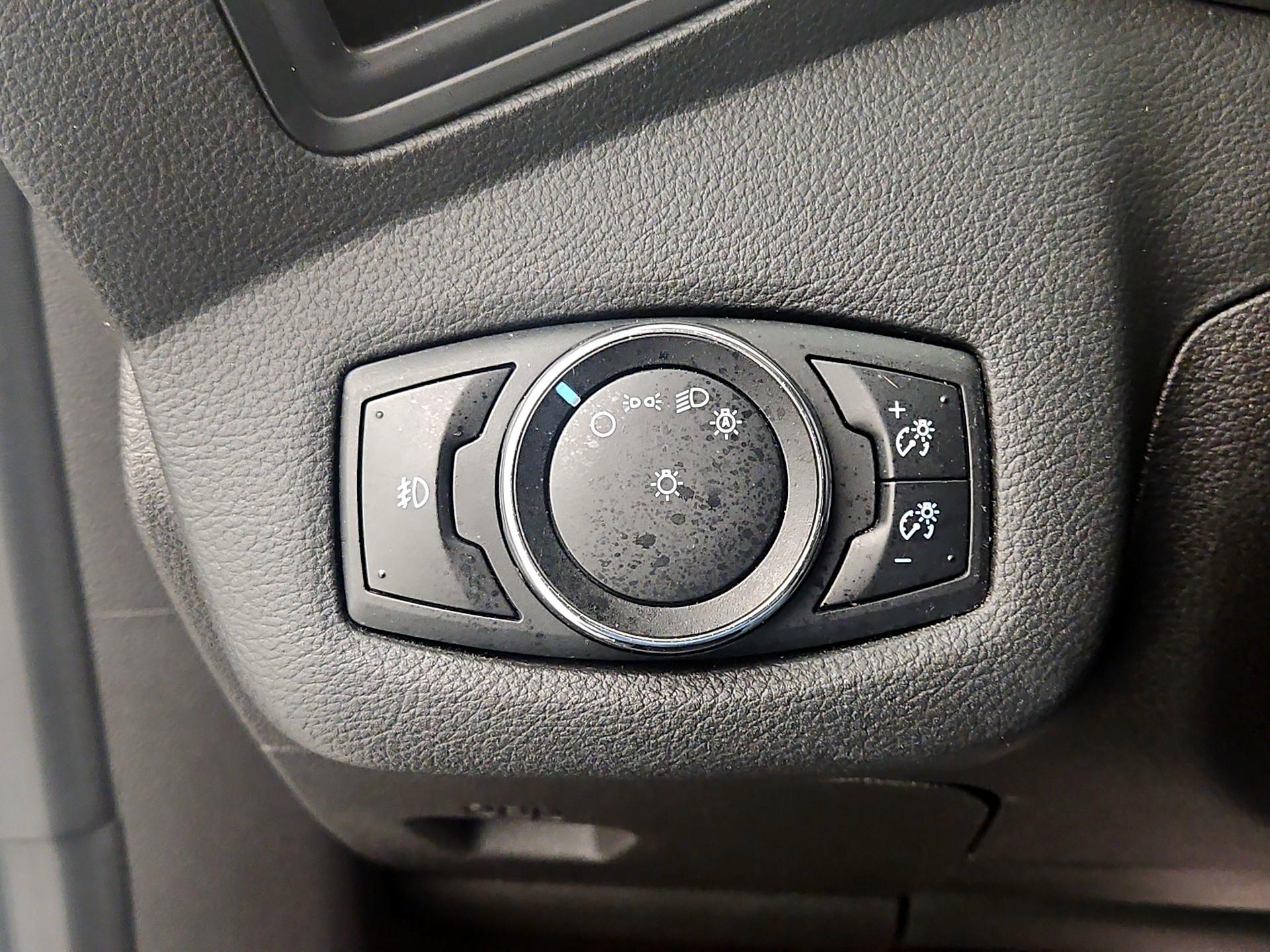 Thumbnail: 2014 Ford Escape - 13