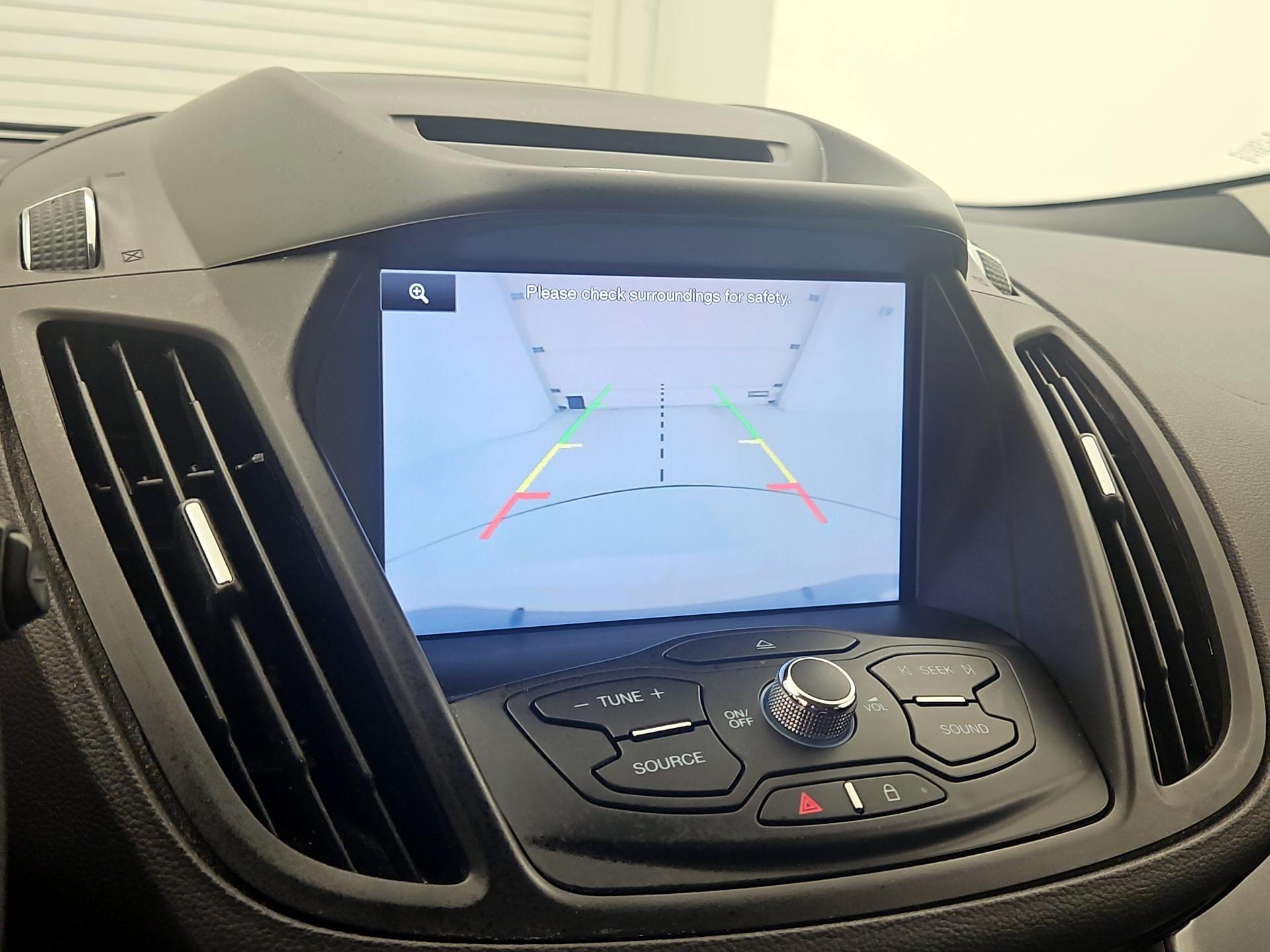 Thumbnail: 2014 Ford Escape - 14