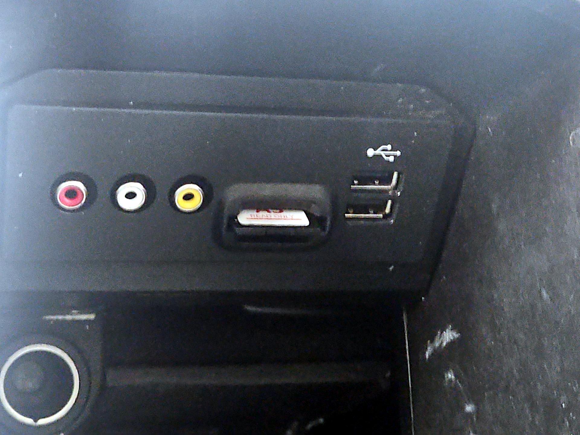 Thumbnail: 2014 Ford Escape - 18