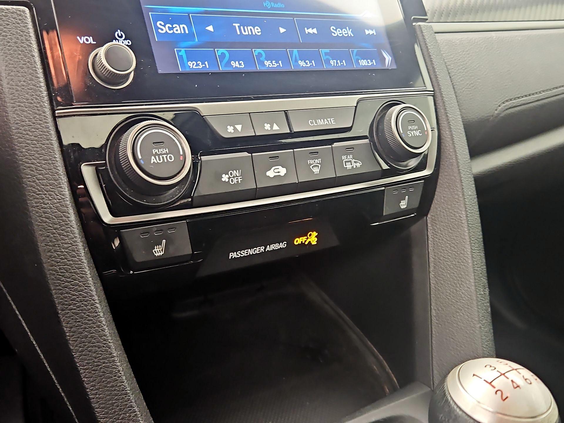 Thumbnail: 2020 Honda Civic - 16