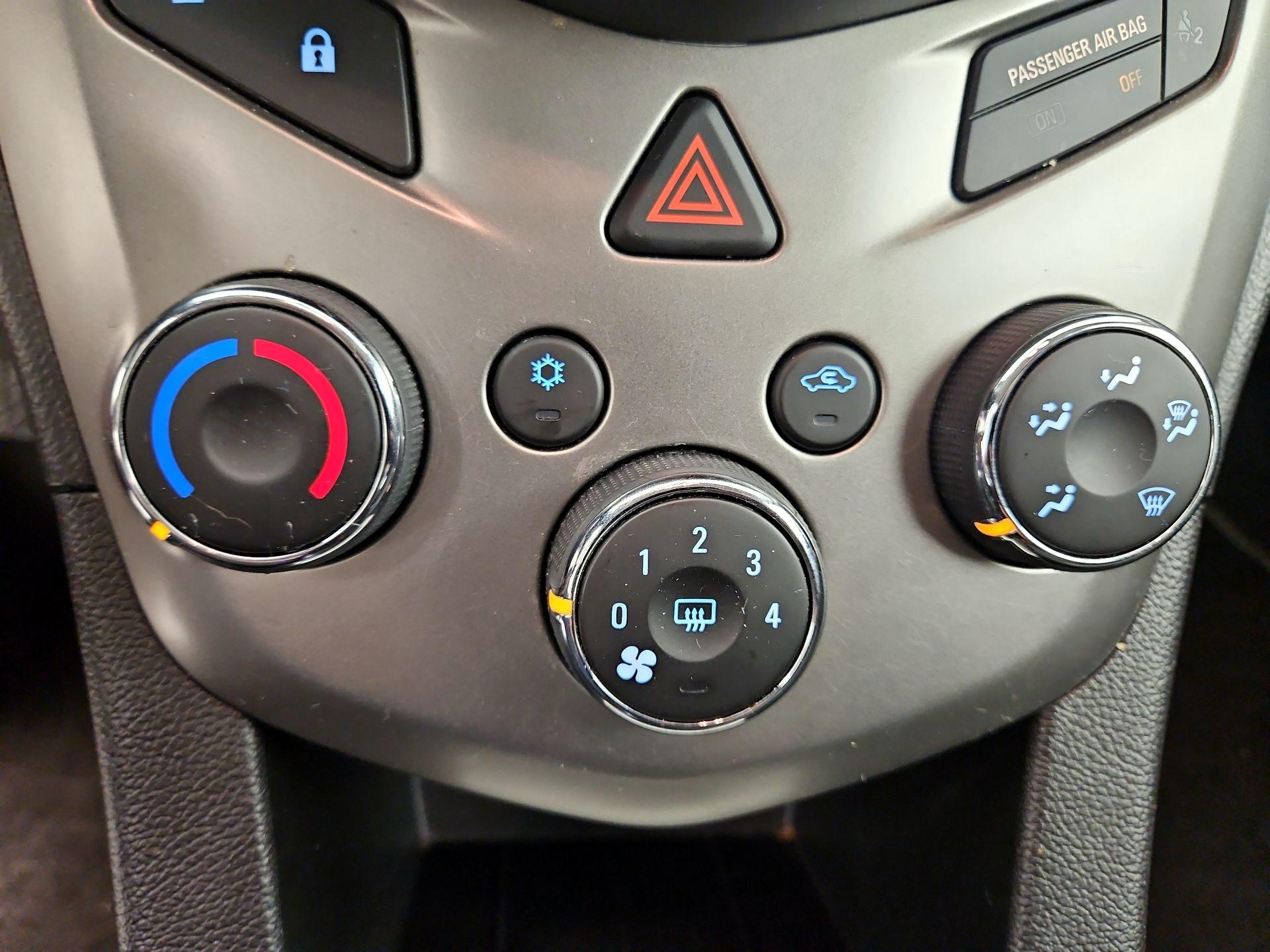 Thumbnail: 2015 Chevrolet Sonic - 16