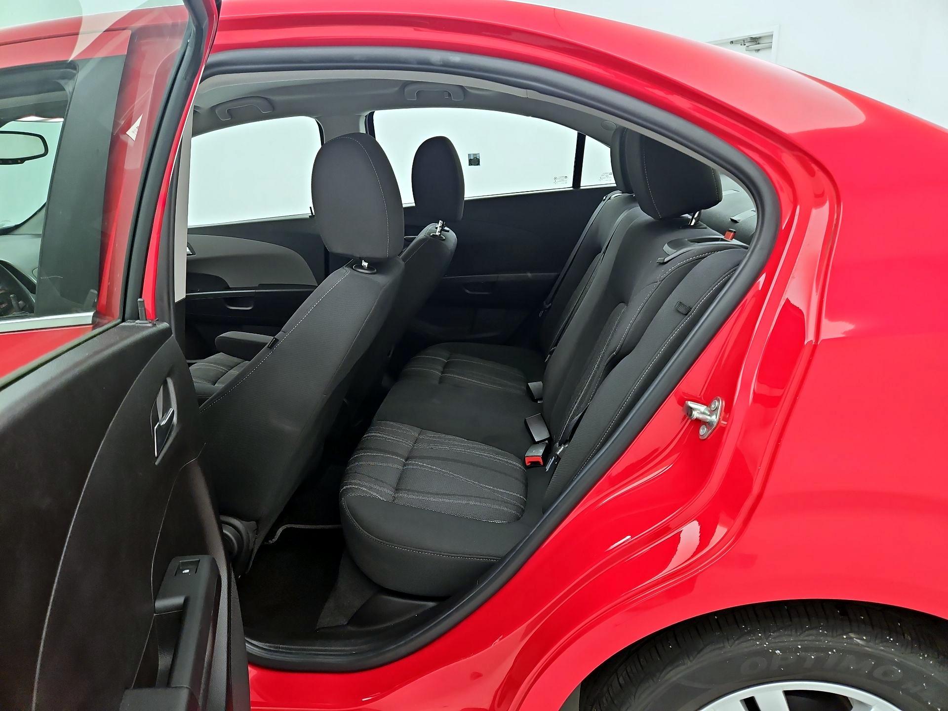 Thumbnail: 2015 Chevrolet Sonic - 18