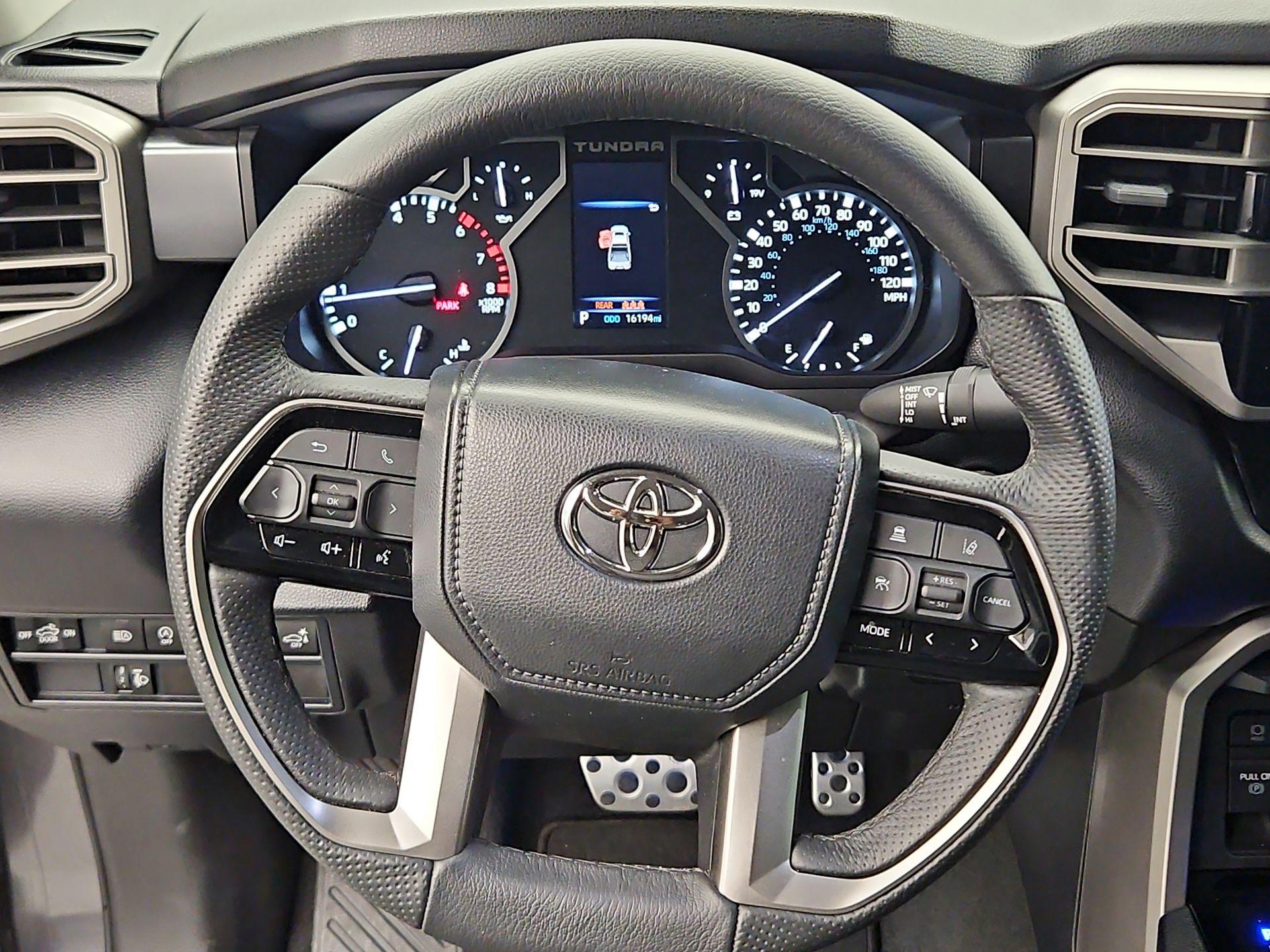 Thumbnail: 2024 Toyota Tundra - 10