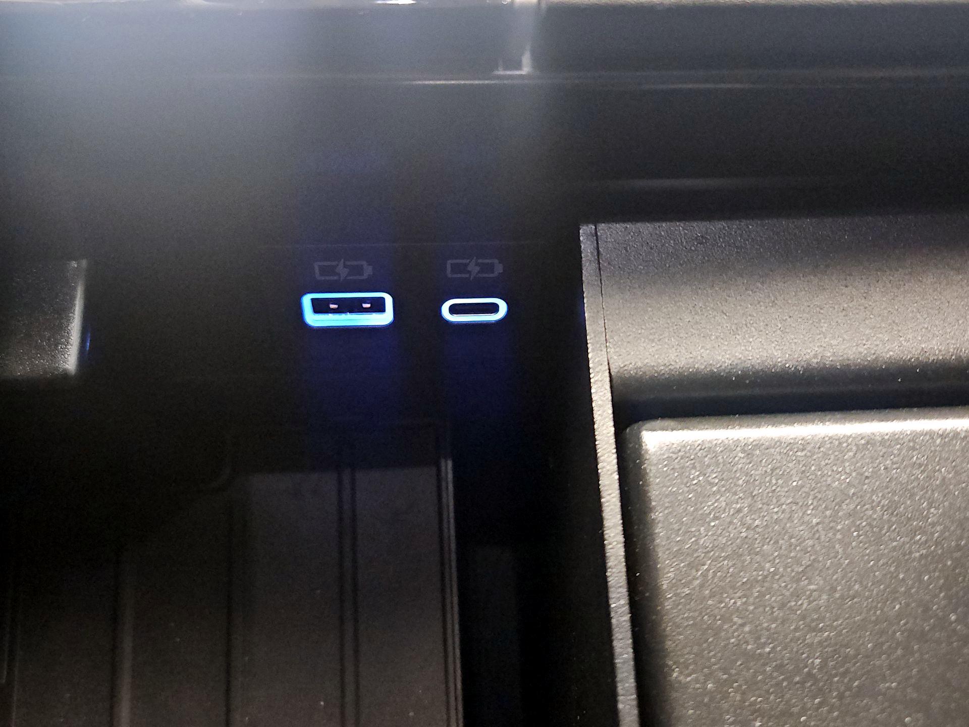 Thumbnail: 2024 Toyota Tundra - 17