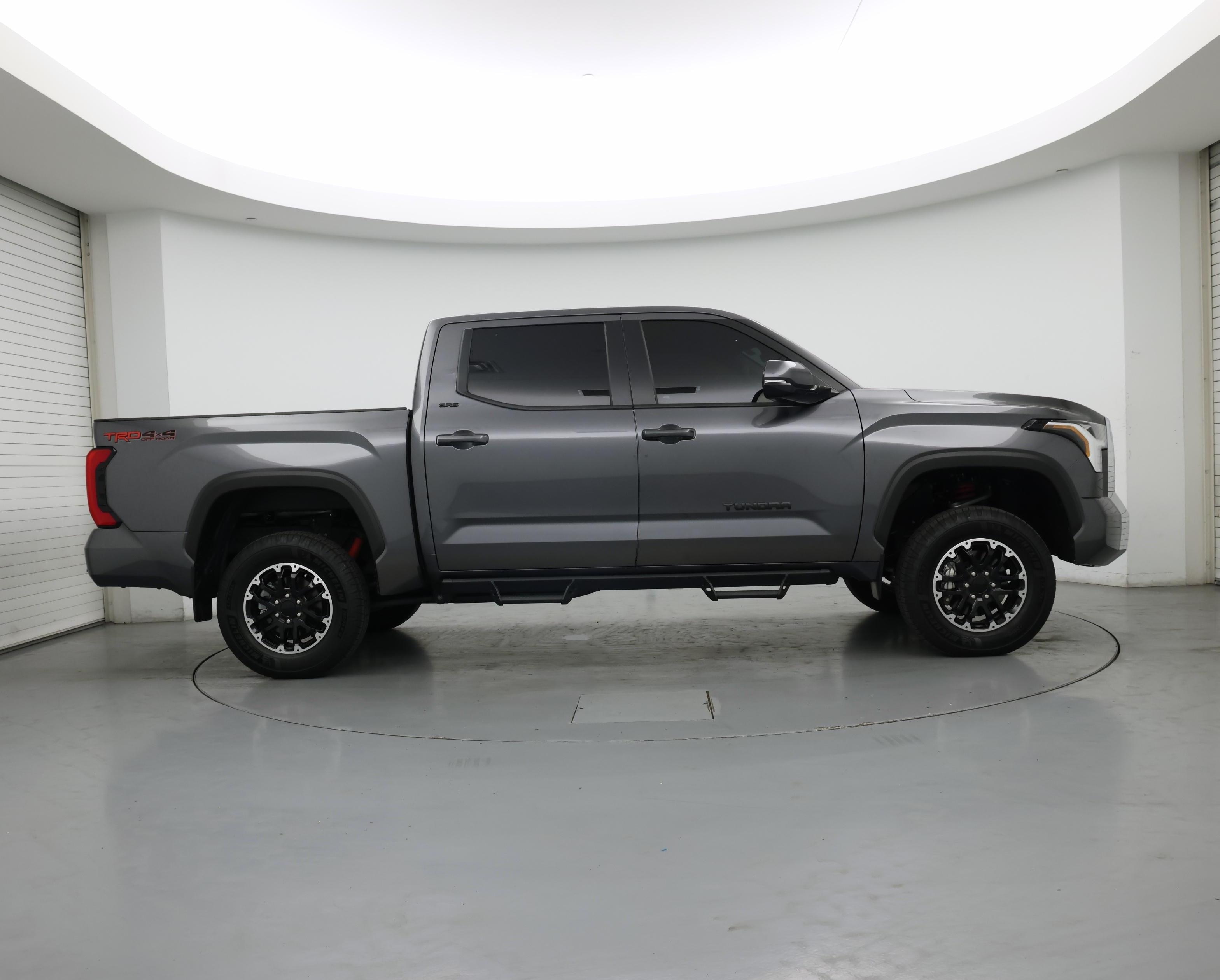 Thumbnail: 2024 Toyota Tundra - 7