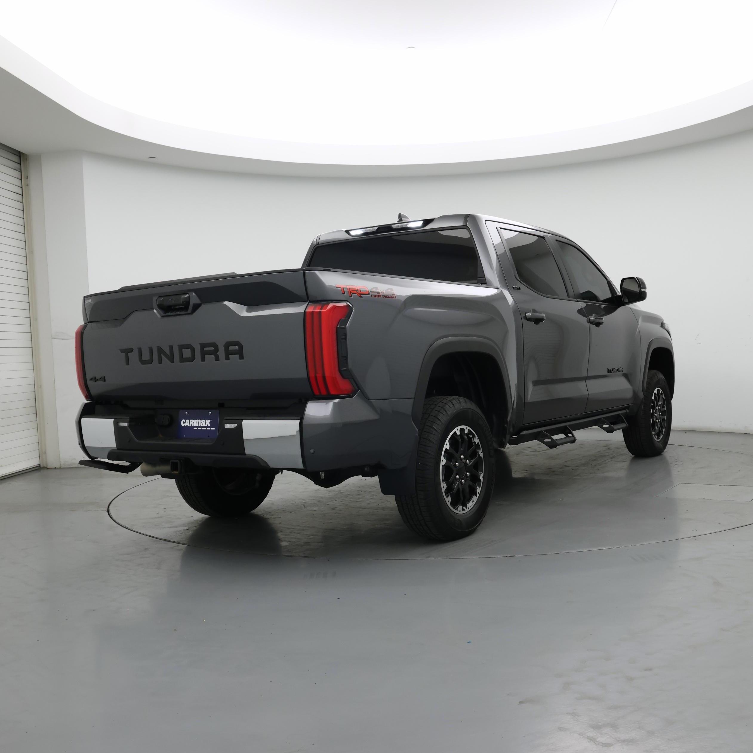Thumbnail: 2024 Toyota Tundra - 8