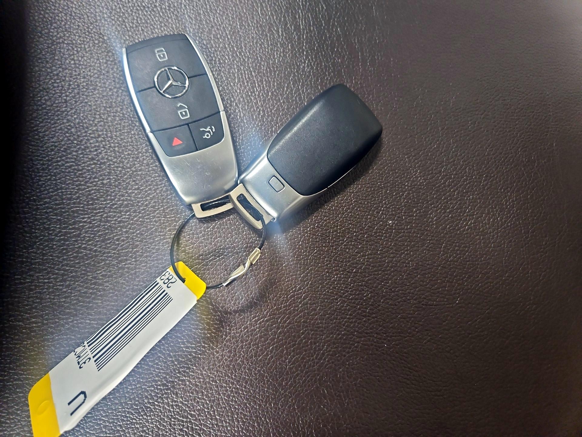 Thumbnail: 2021 Mercedes-Benz GLE - 19