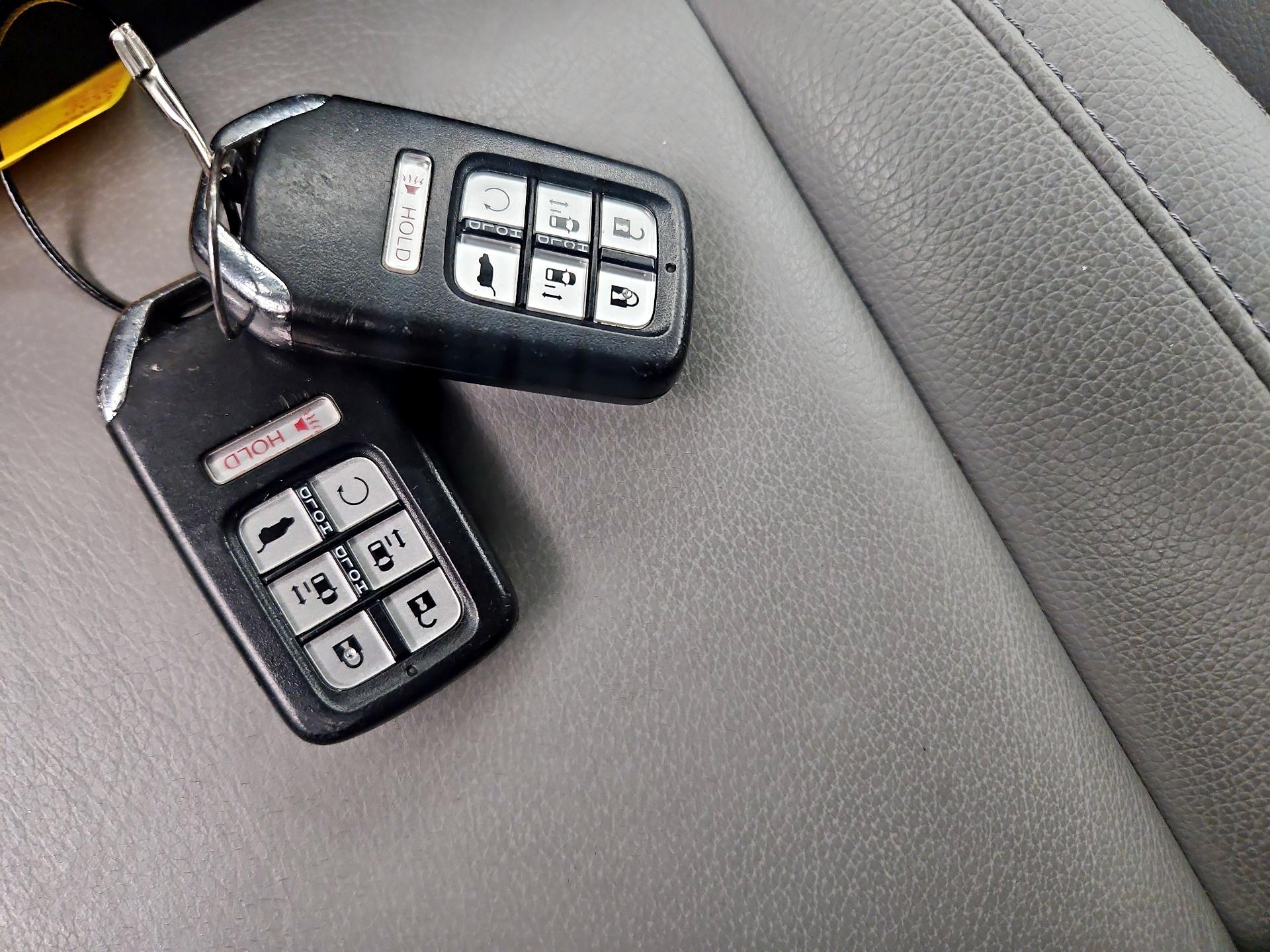 Thumbnail: 2019 Honda Odyssey - 19