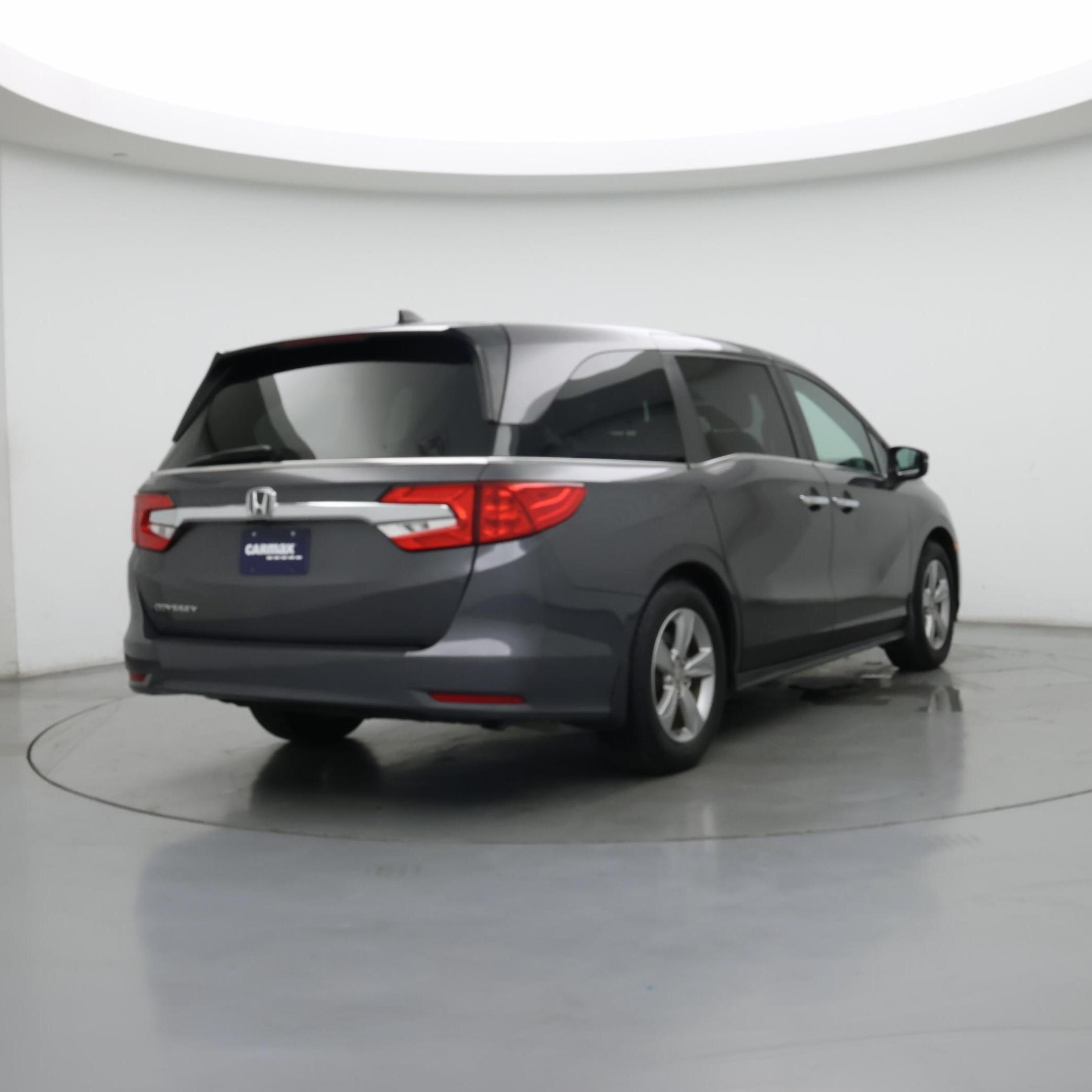 Thumbnail: 2019 Honda Odyssey - 8