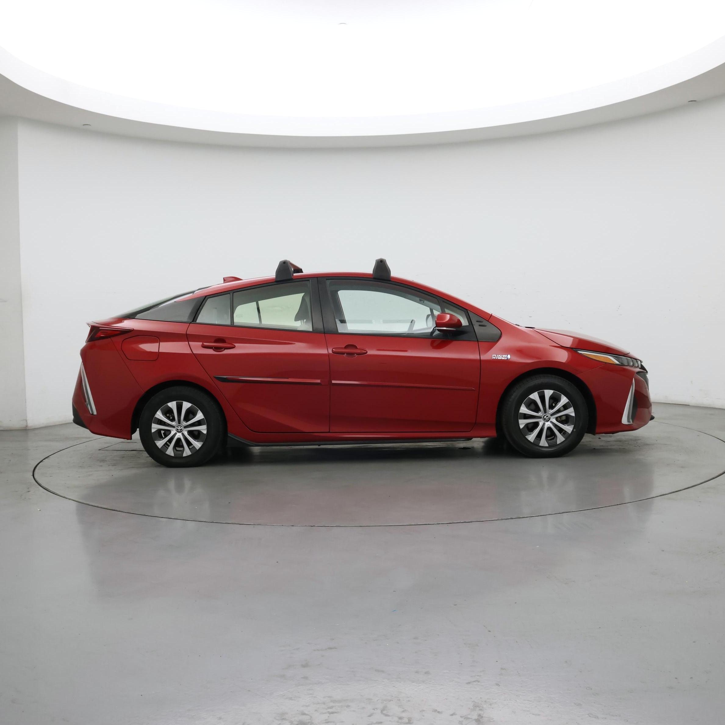 Thumbnail: 2022 Toyota Prius Prime - 7