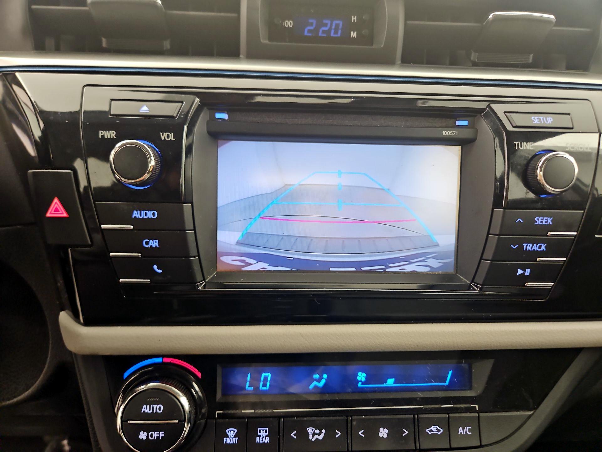 Thumbnail: 2016 Toyota Corolla - 14