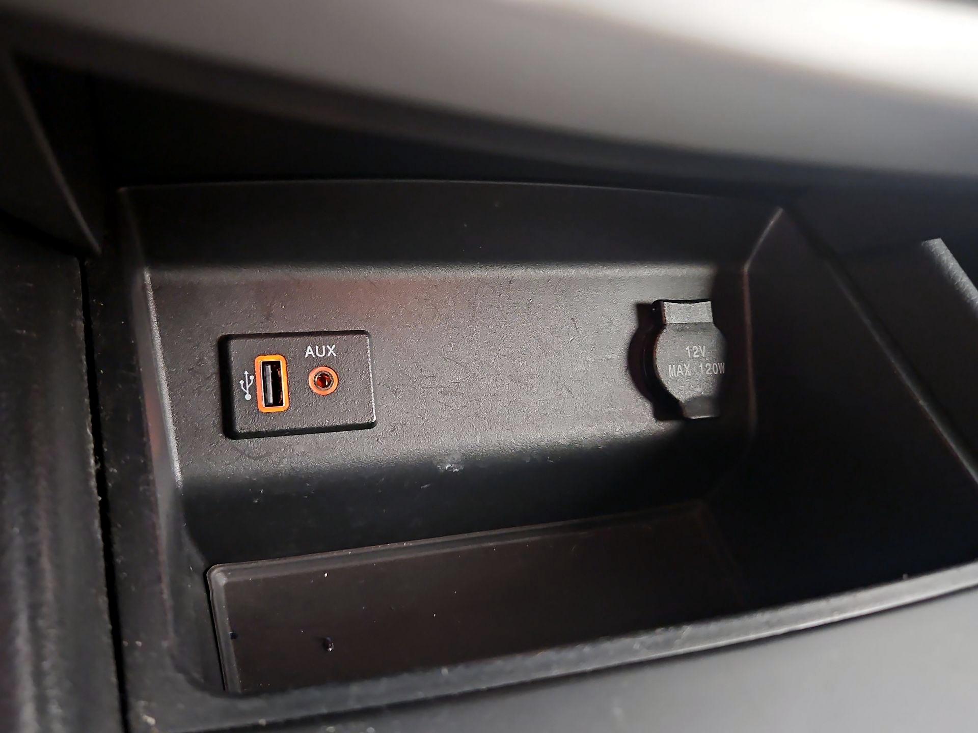 Thumbnail: 2018 Nissan Altima - 18