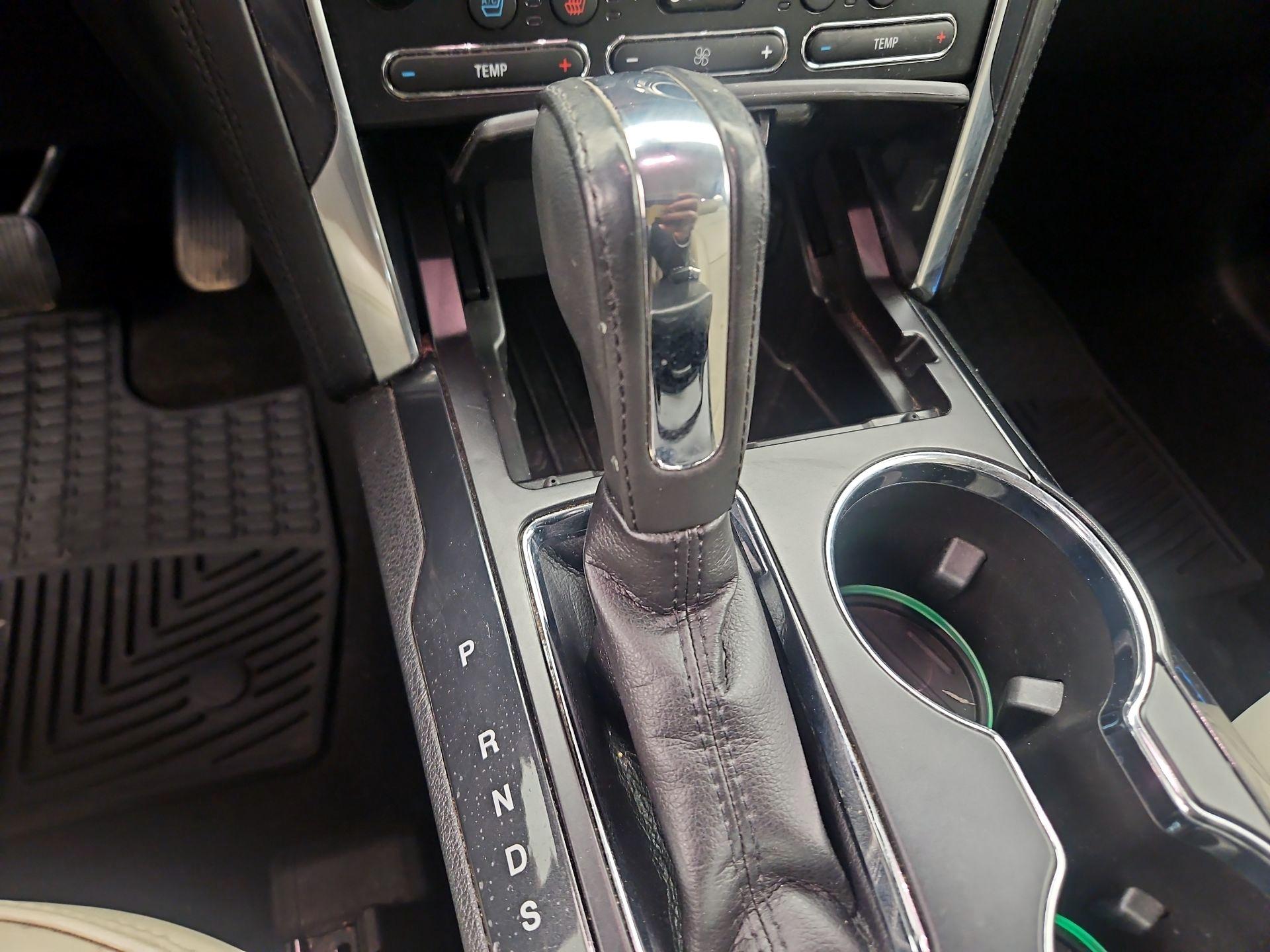 Thumbnail: 2018 Ford Explorer - 18