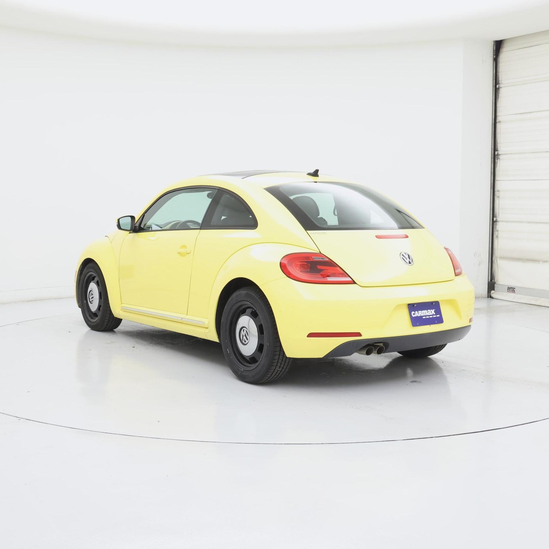 Thumbnail: 2014 Volkswagen Beetle - 2
