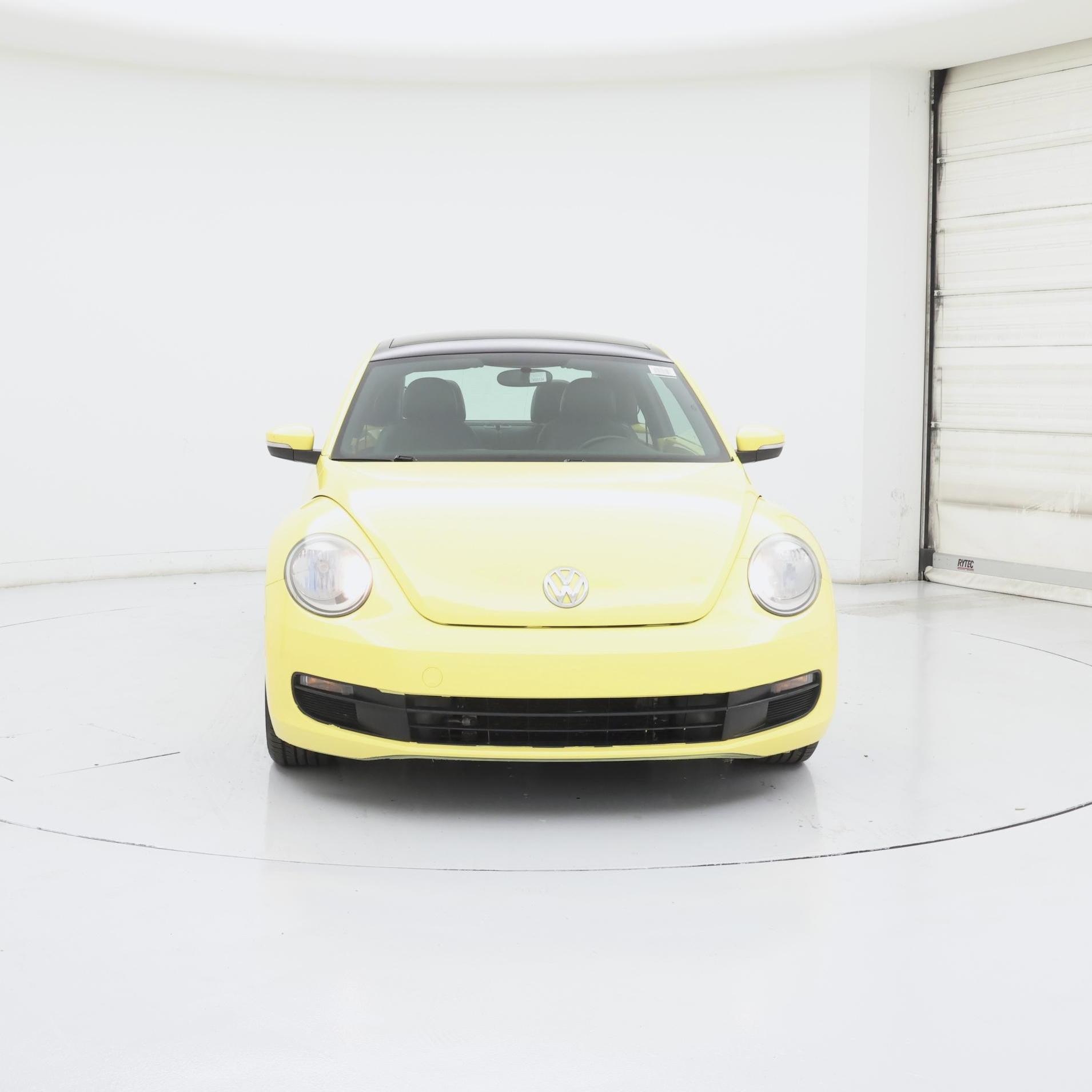 Thumbnail: 2014 Volkswagen Beetle - 5