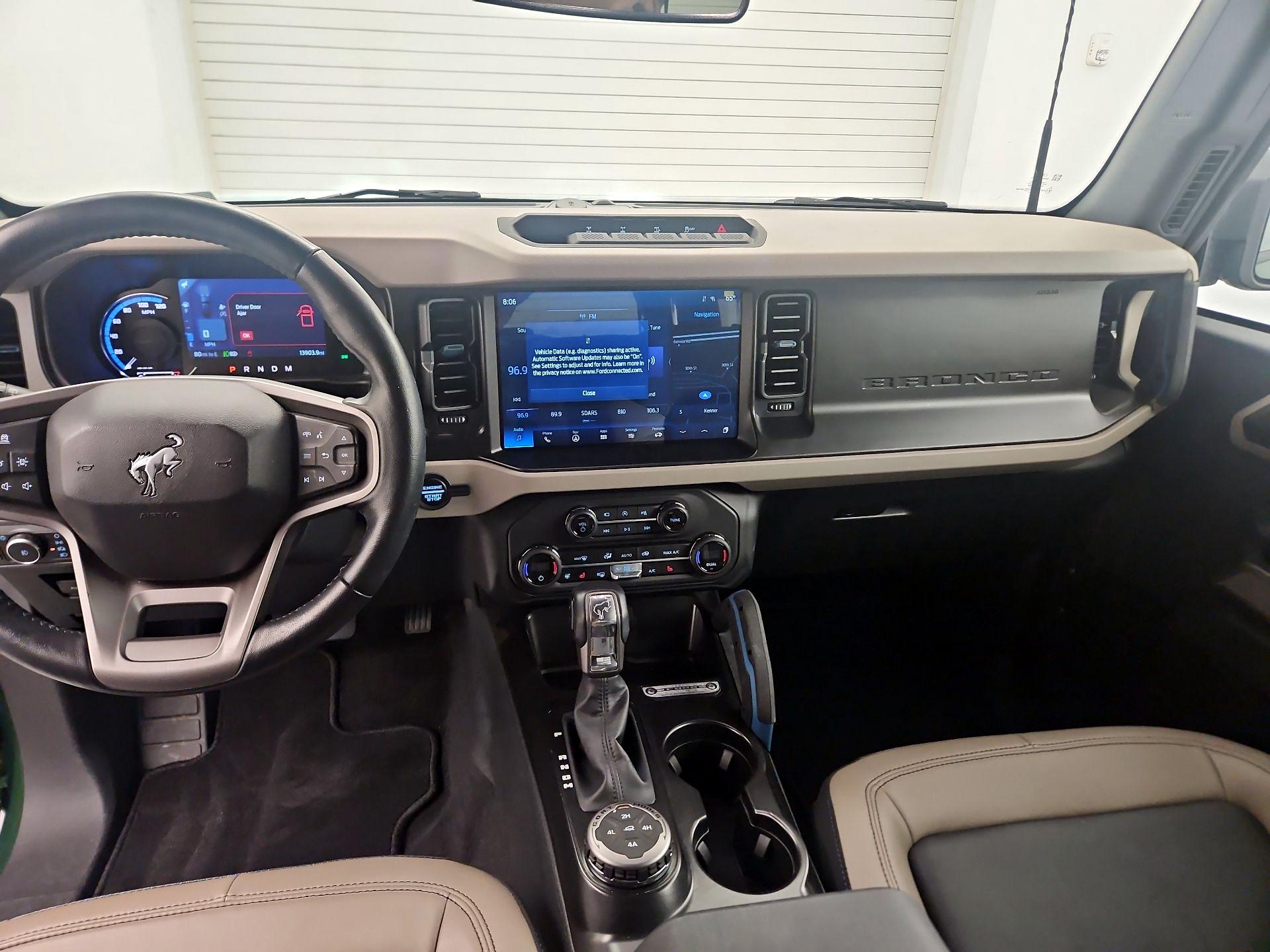 Thumbnail: 2023 Ford Bronco - 9