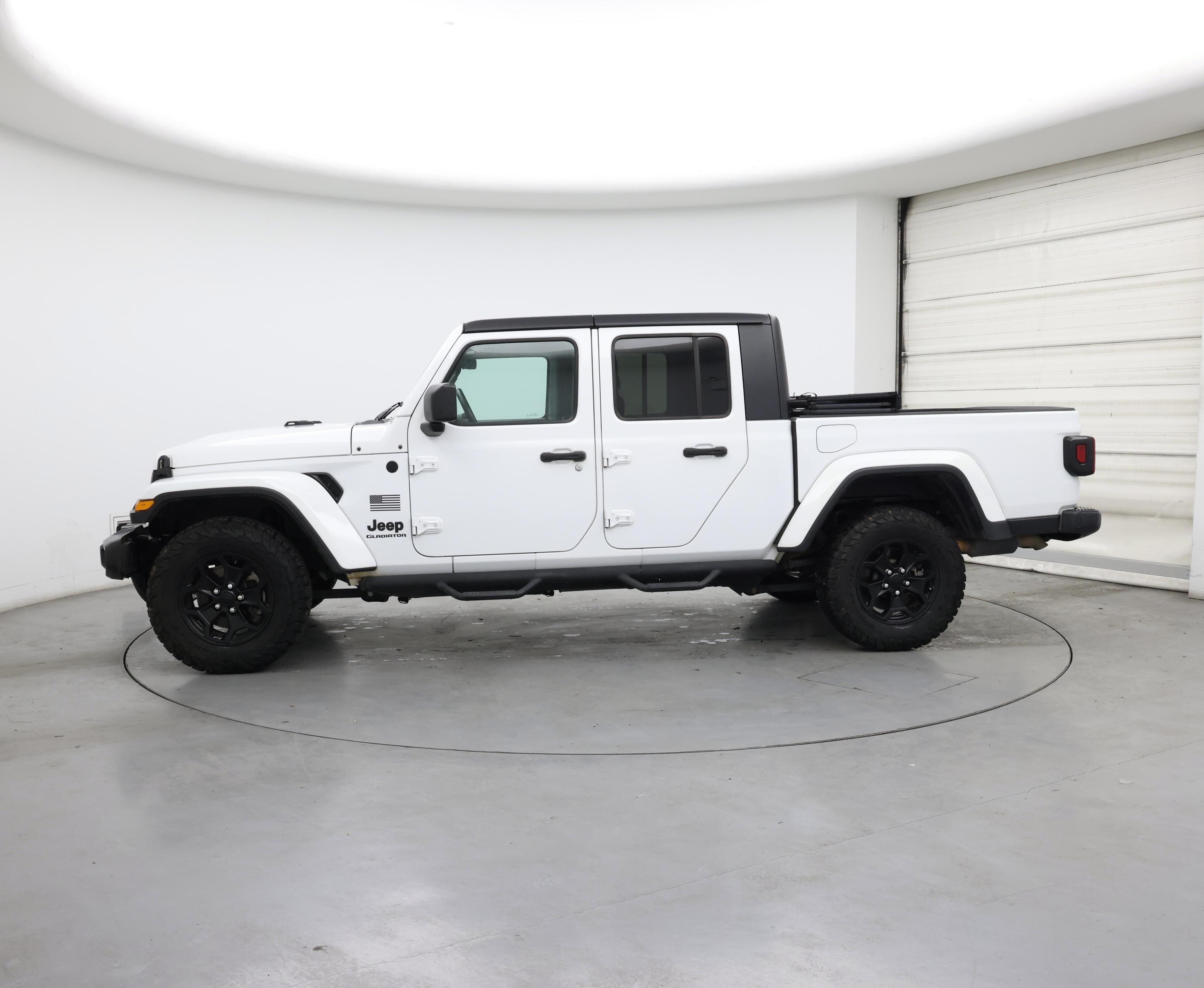 Thumbnail: 2021 Jeep Gladiator - 3