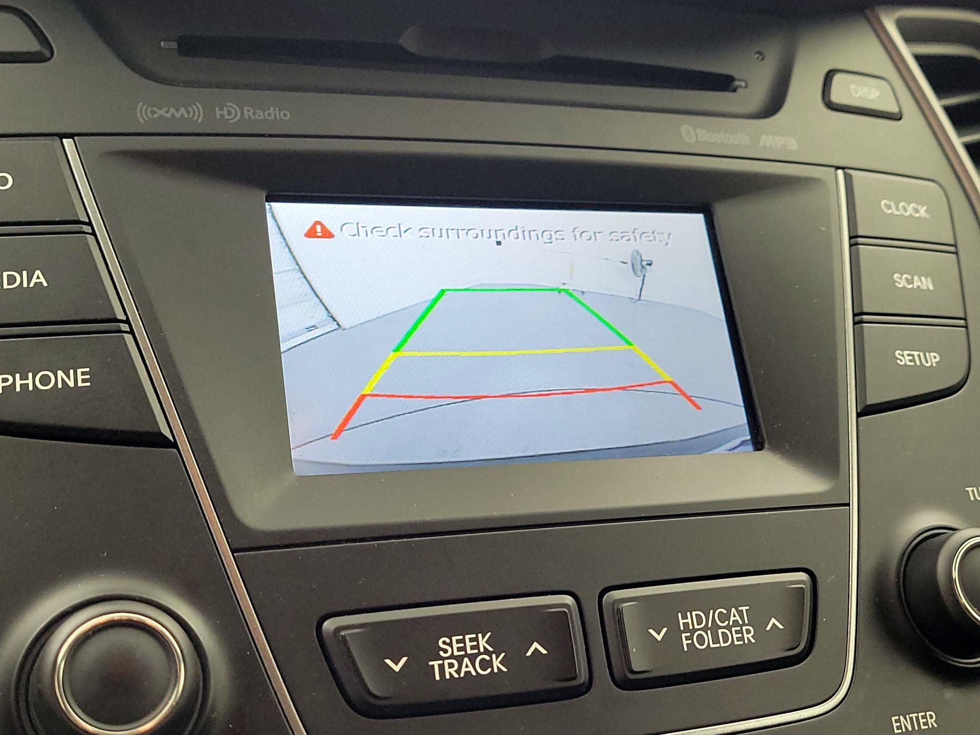 Thumbnail: 2015 Hyundai Santa Fe - 14