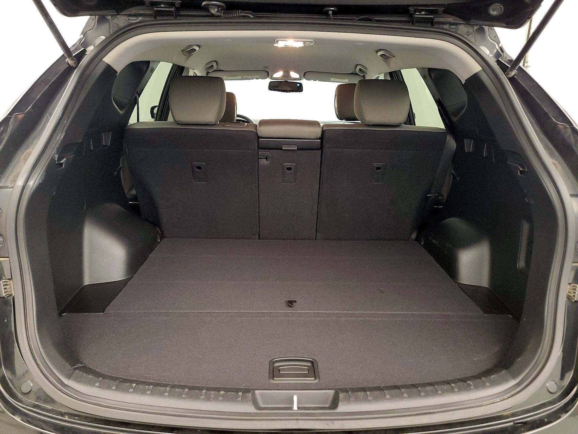 Thumbnail: 2015 Hyundai Santa Fe - 20