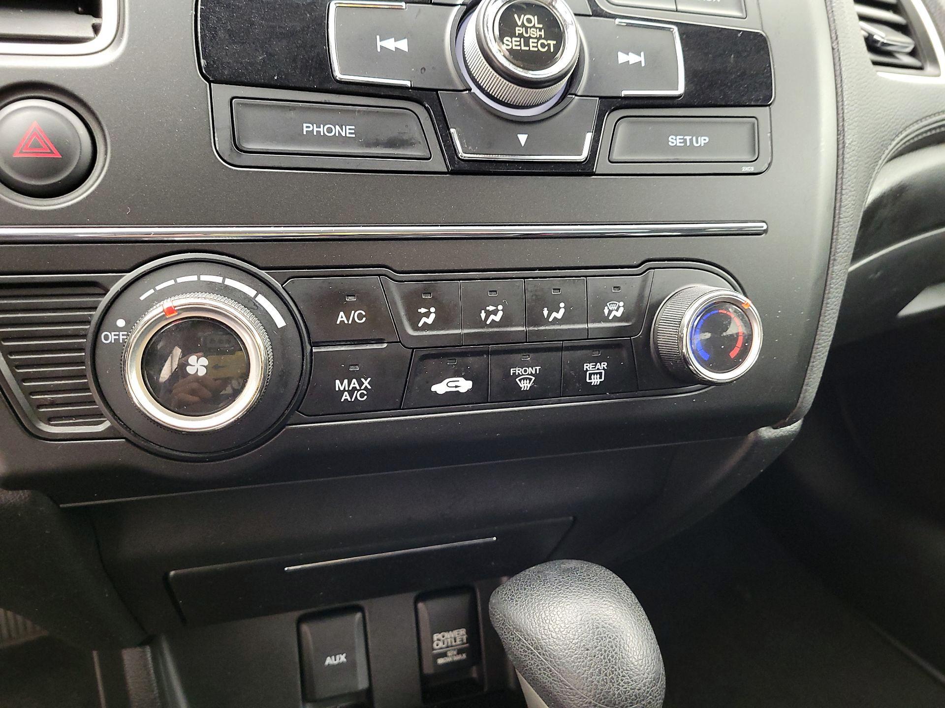 Thumbnail: 2015 Honda Civic - 14