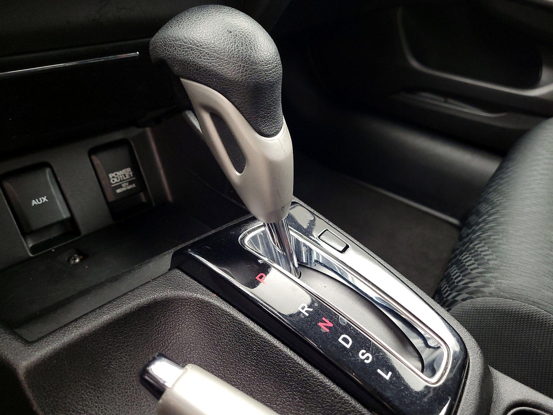 Thumbnail: 2015 Honda Civic - 15