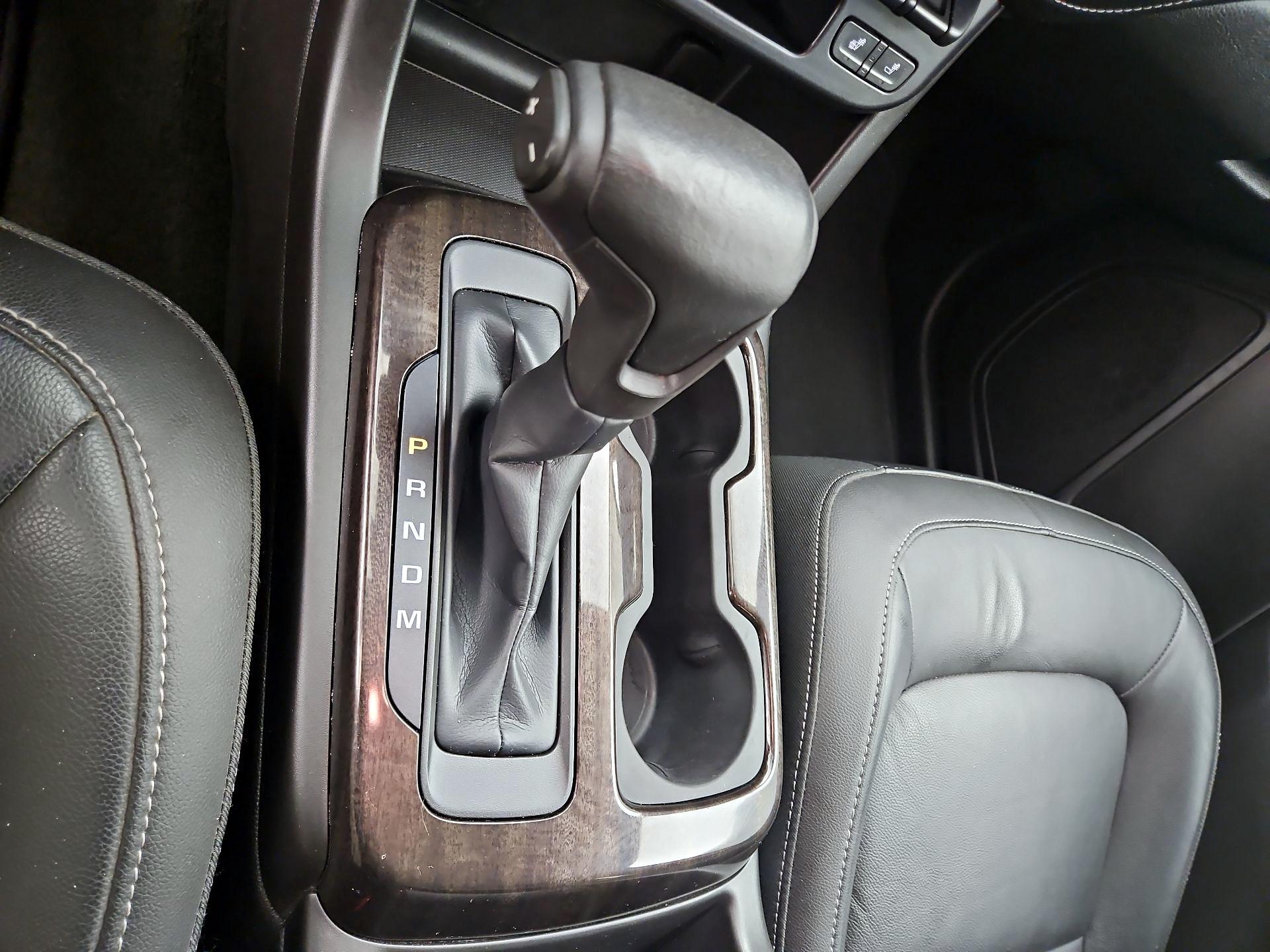 Thumbnail: 2015 GMC Canyon - 17