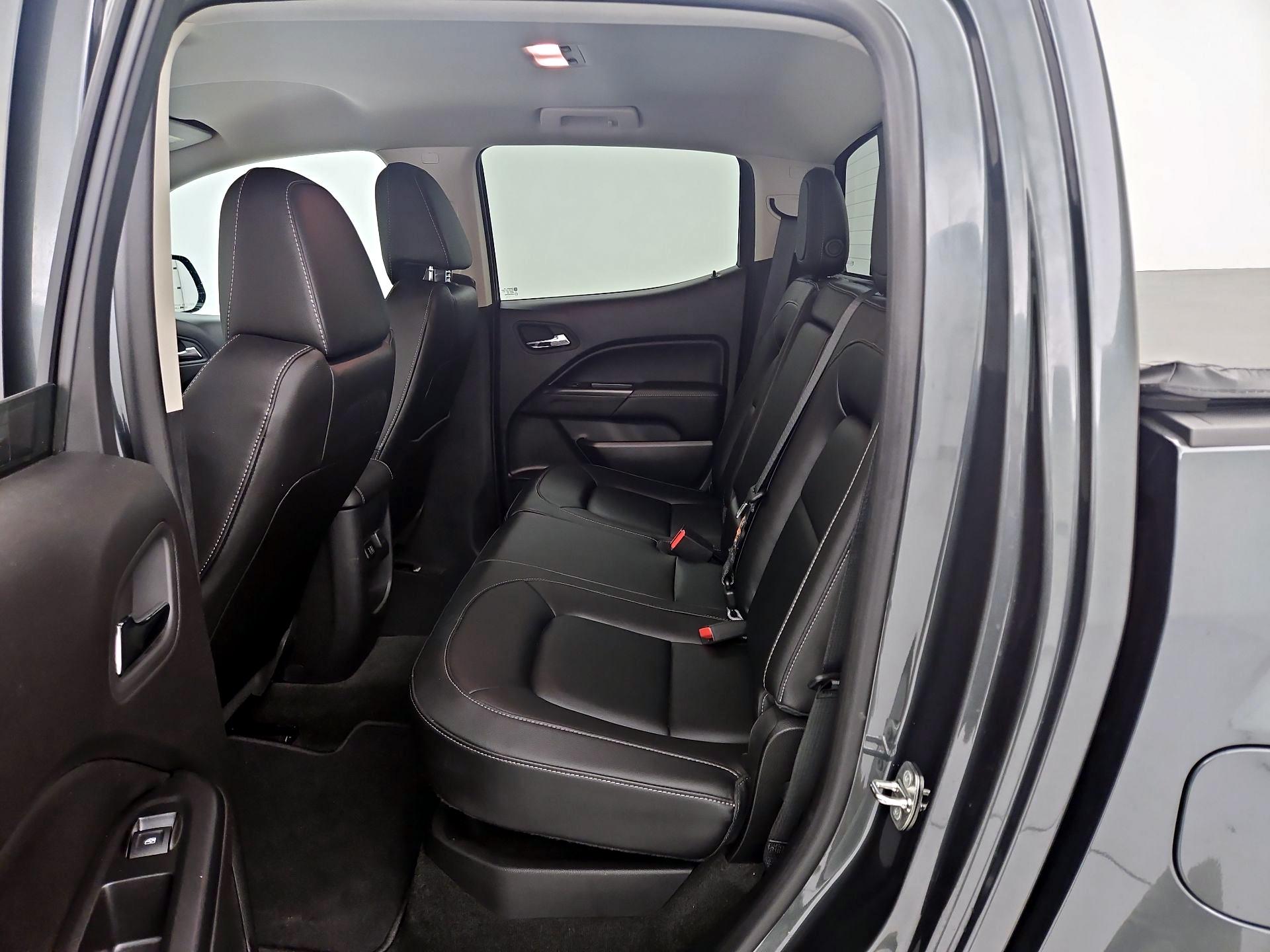 Thumbnail: 2015 GMC Canyon - 19