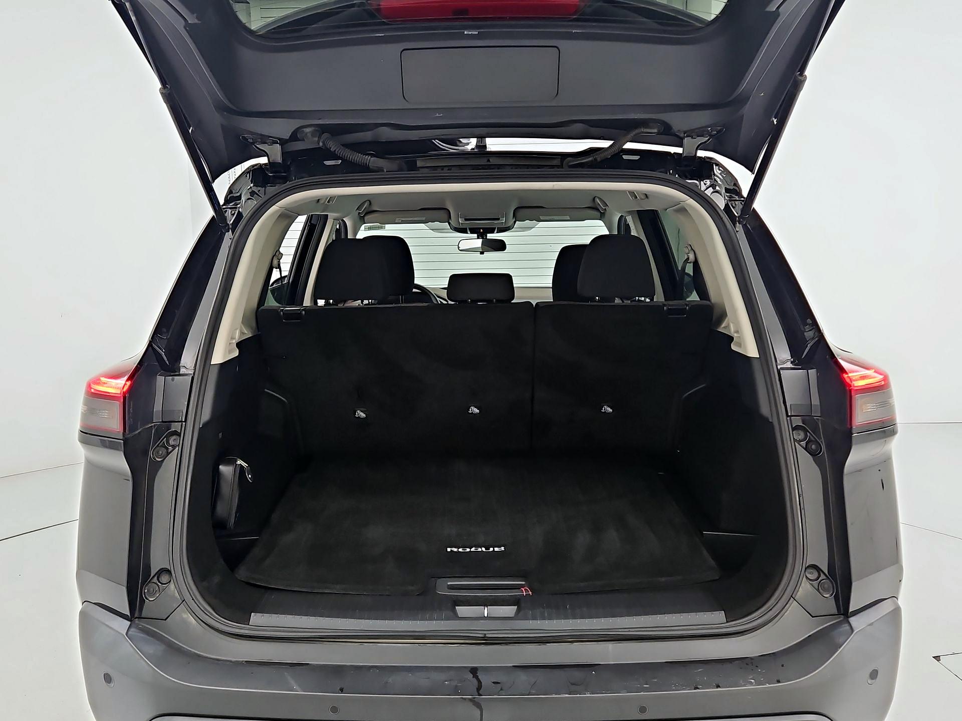 Thumbnail: 2021 Nissan Rogue - 20