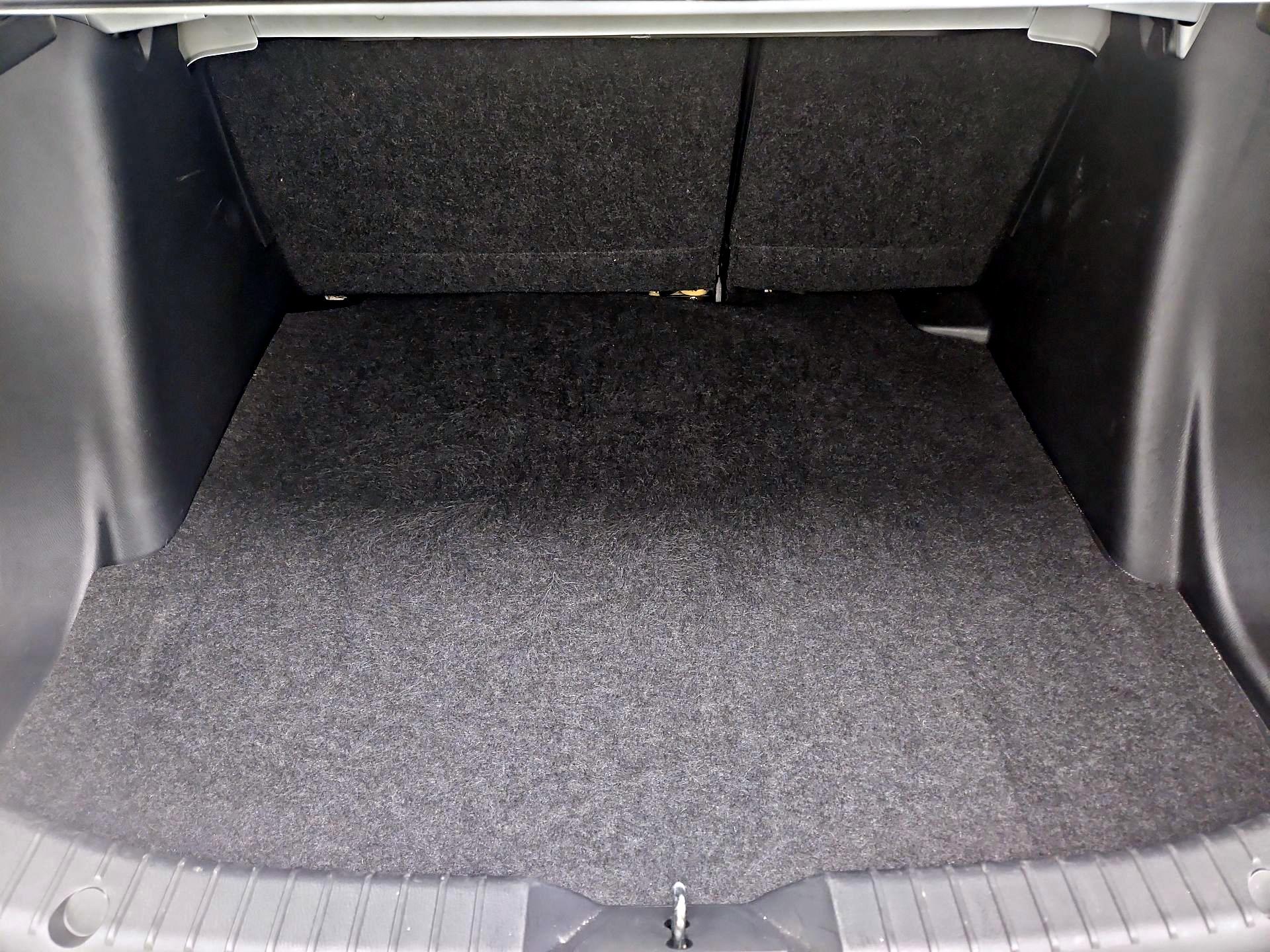 Thumbnail: 2018 Toyota Yaris iA - 20