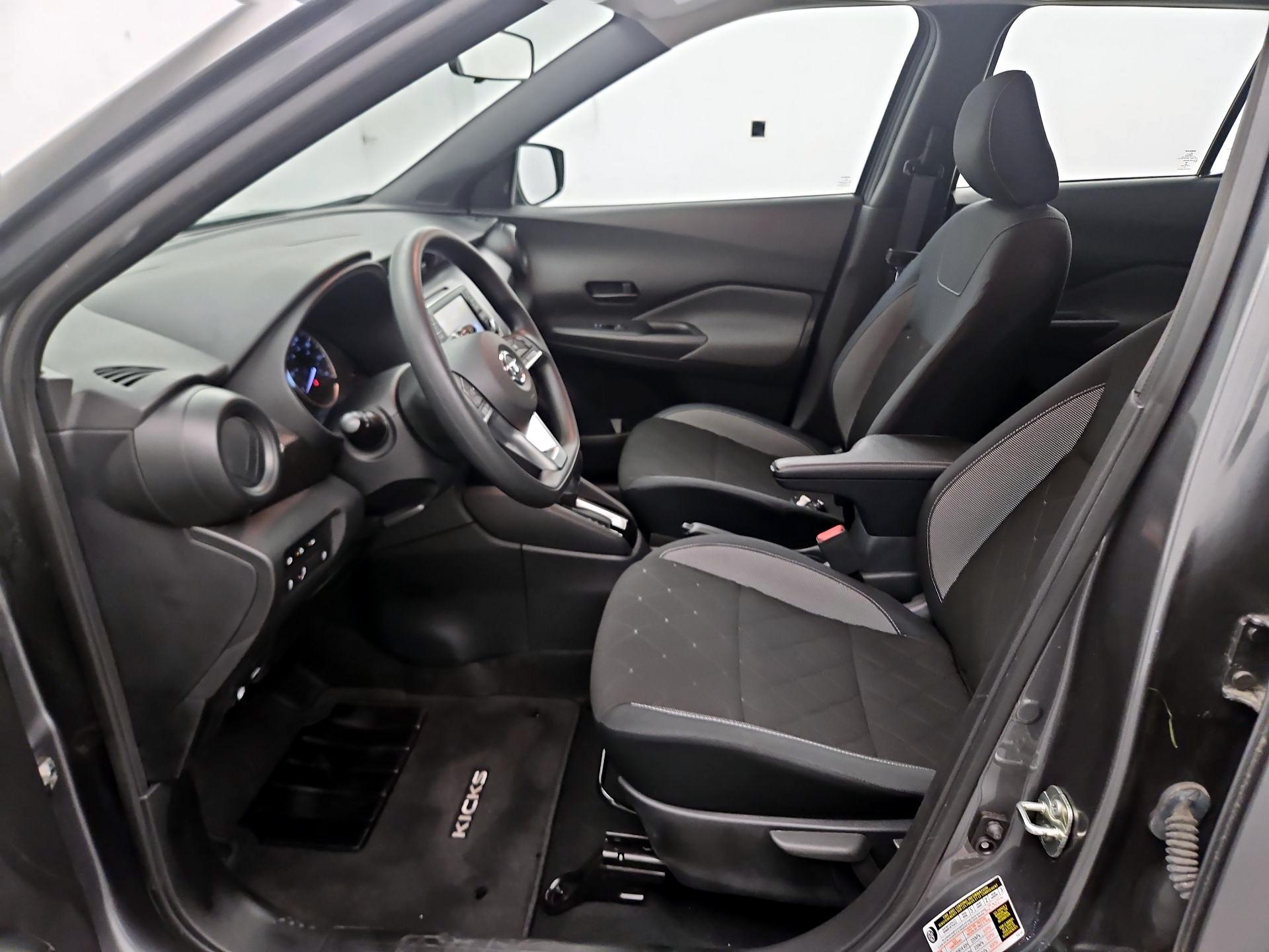 Thumbnail: 2020 Nissan Kicks - 11