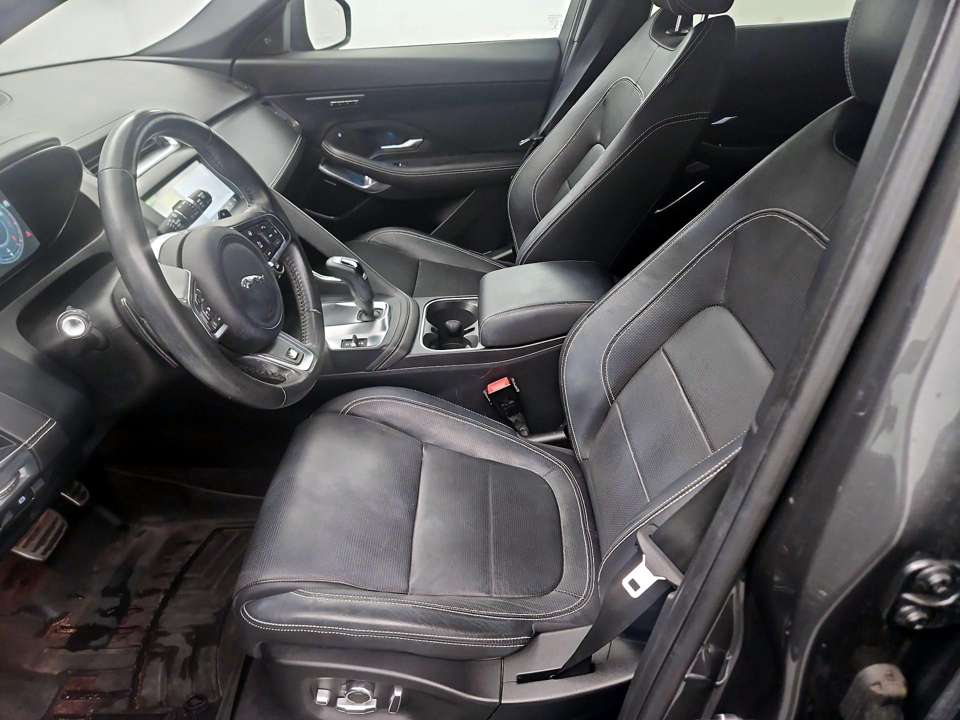 Thumbnail: 2020 Jaguar E-Pace - 11