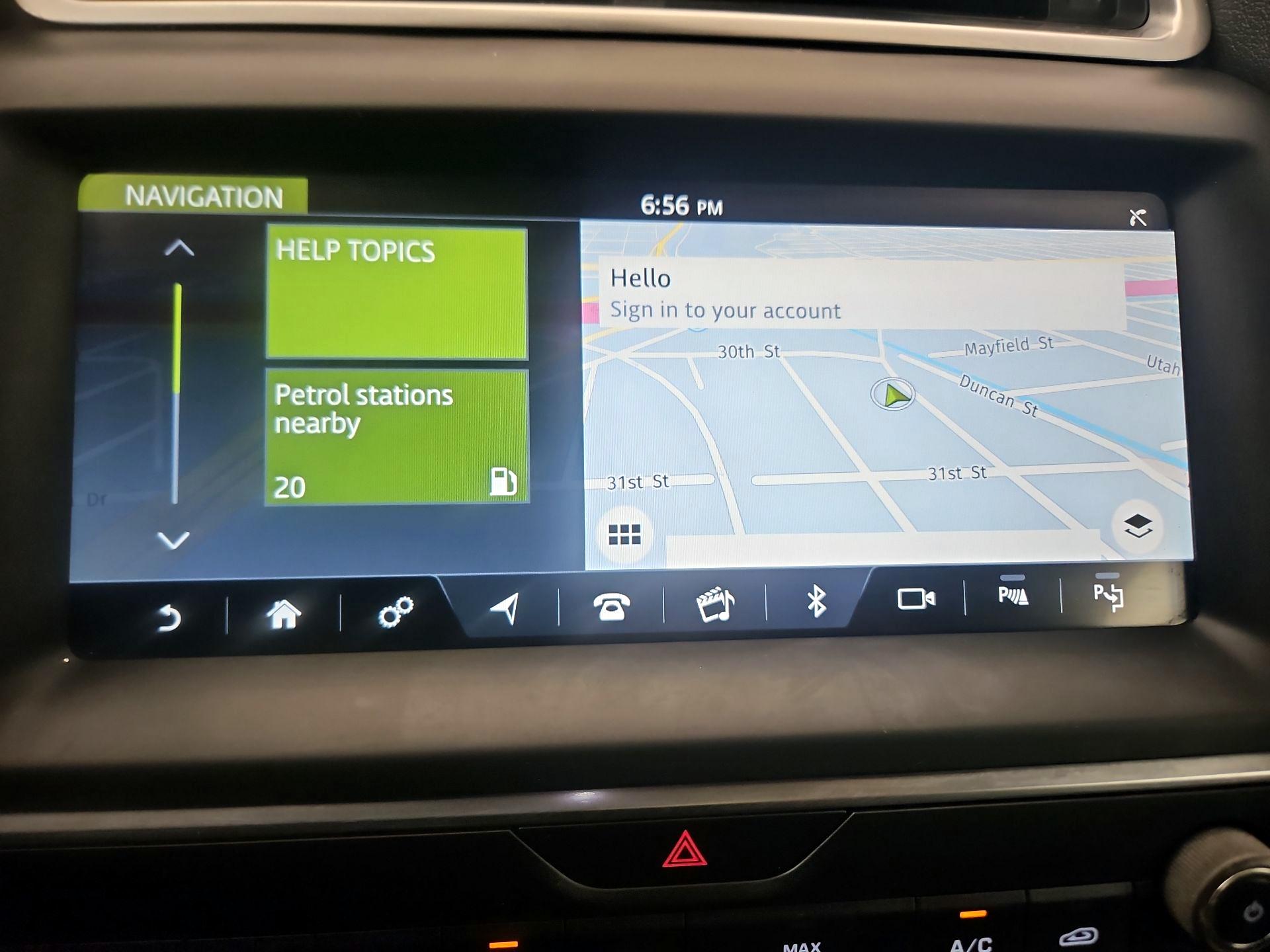 Thumbnail: 2020 Jaguar E-Pace - 14