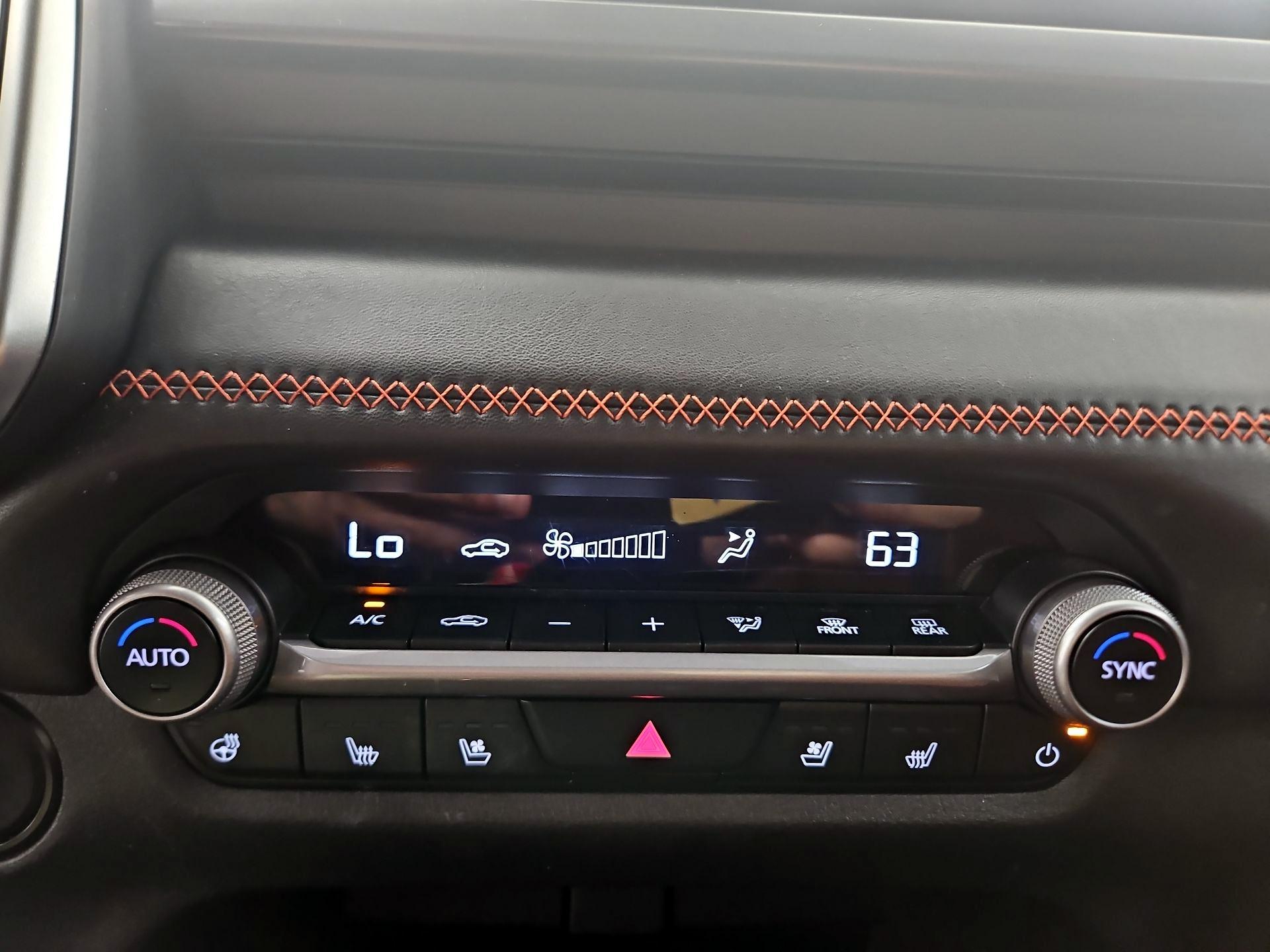 Thumbnail: 2025 Mazda CX-50 - 16