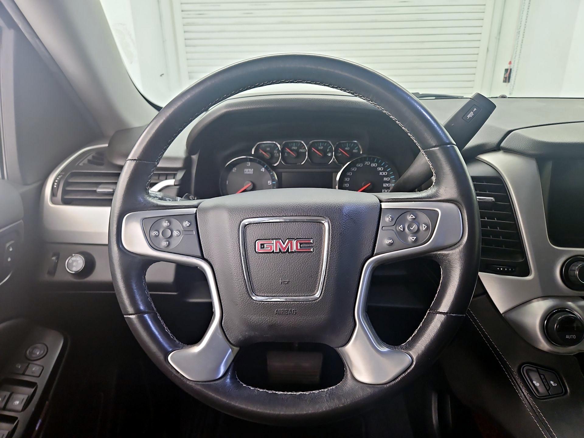 Thumbnail: 2020 GMC Yukon XL - 10