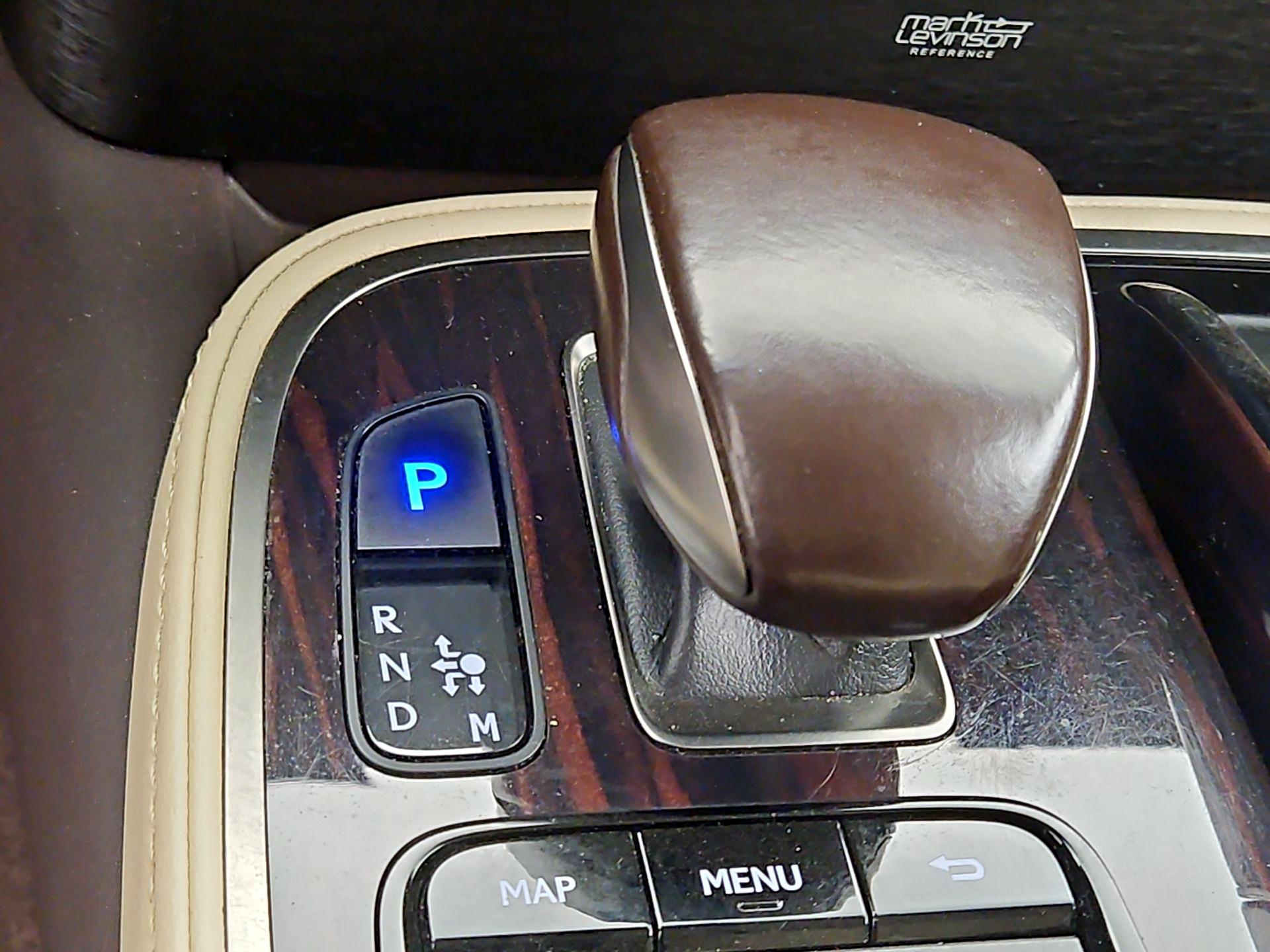 Thumbnail: 2018 Lexus LS - 18