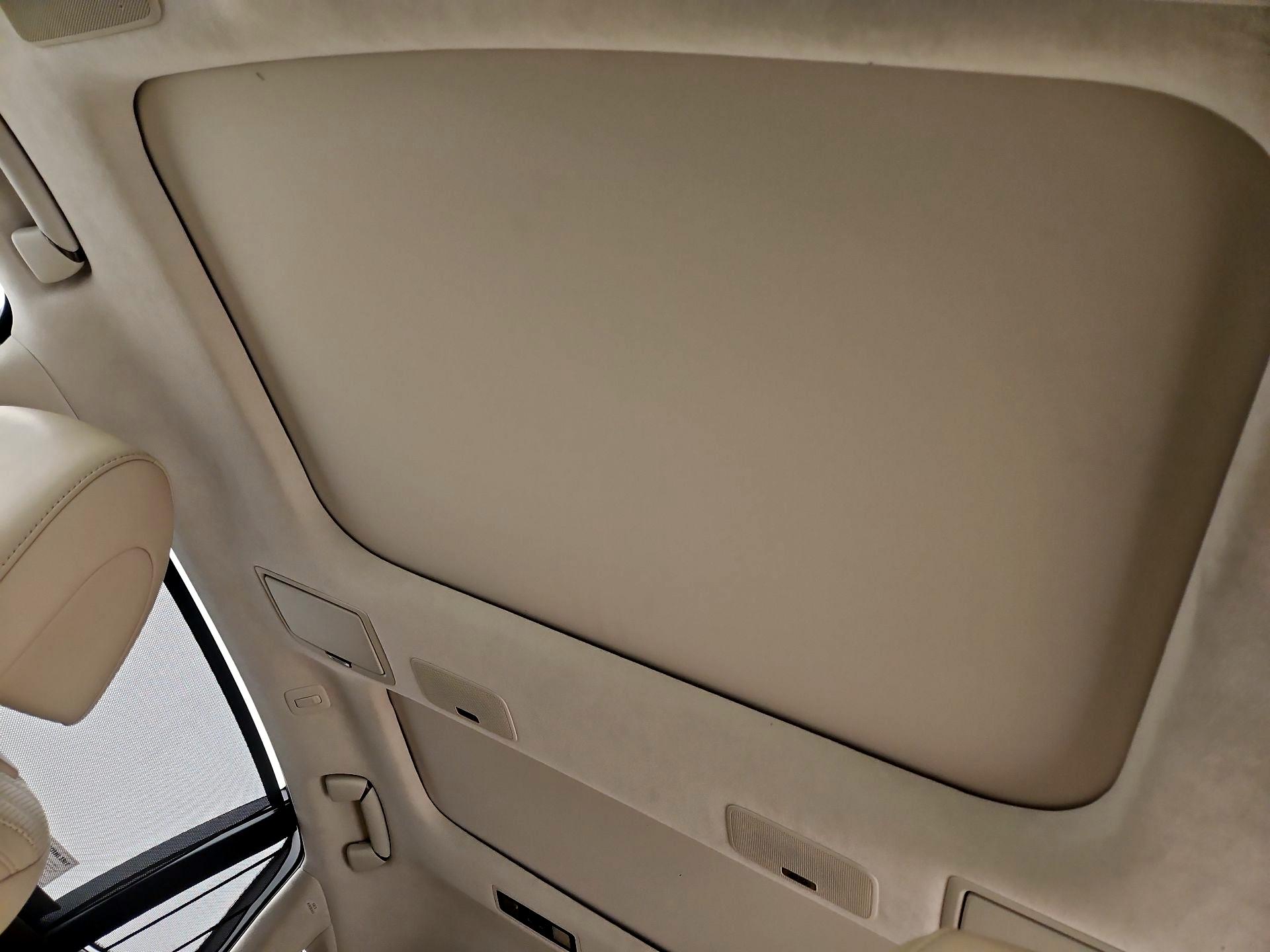 Thumbnail: 2018 Lexus LS - 20