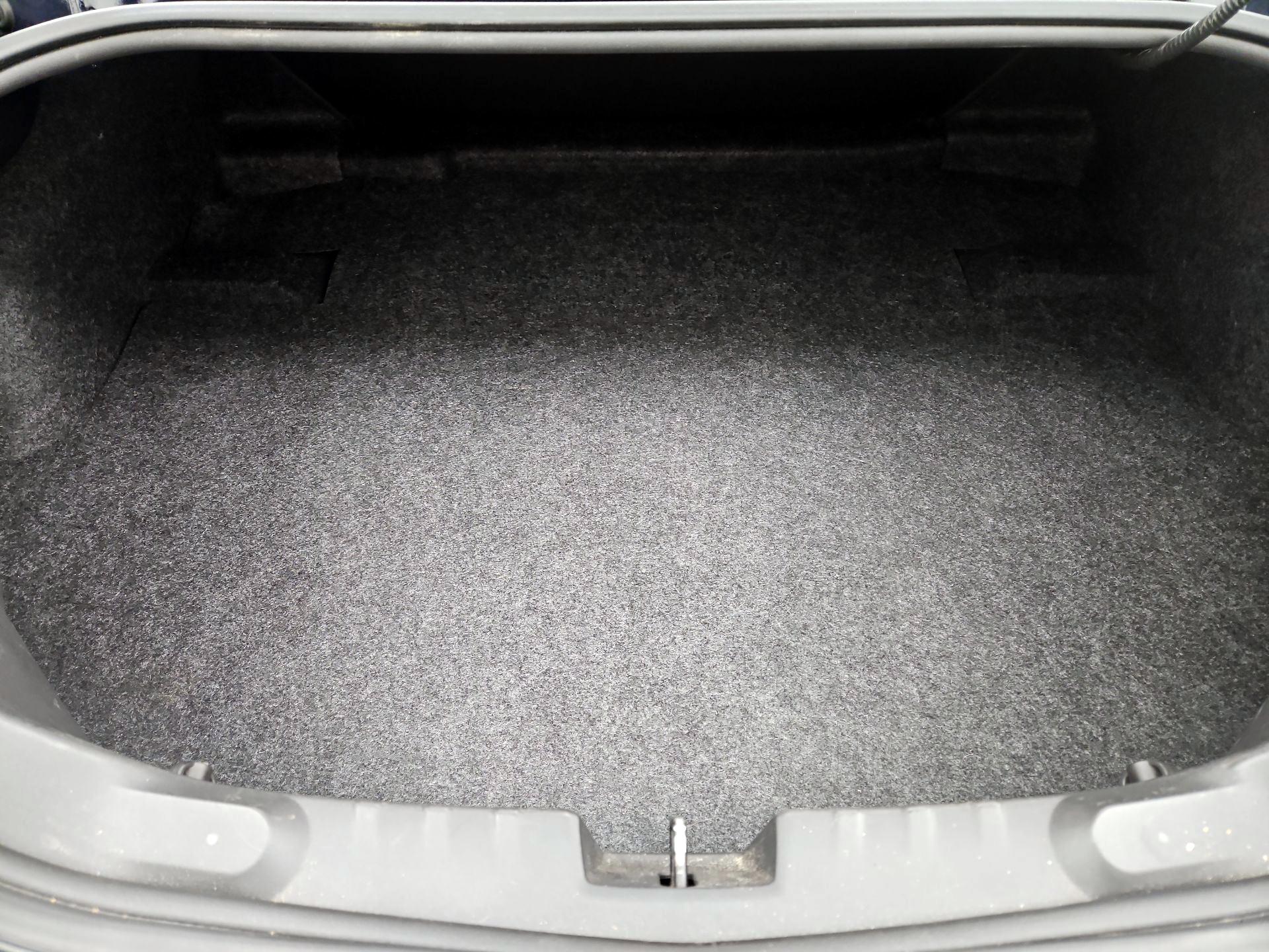 Thumbnail: 2015 Chevrolet Camaro - 19