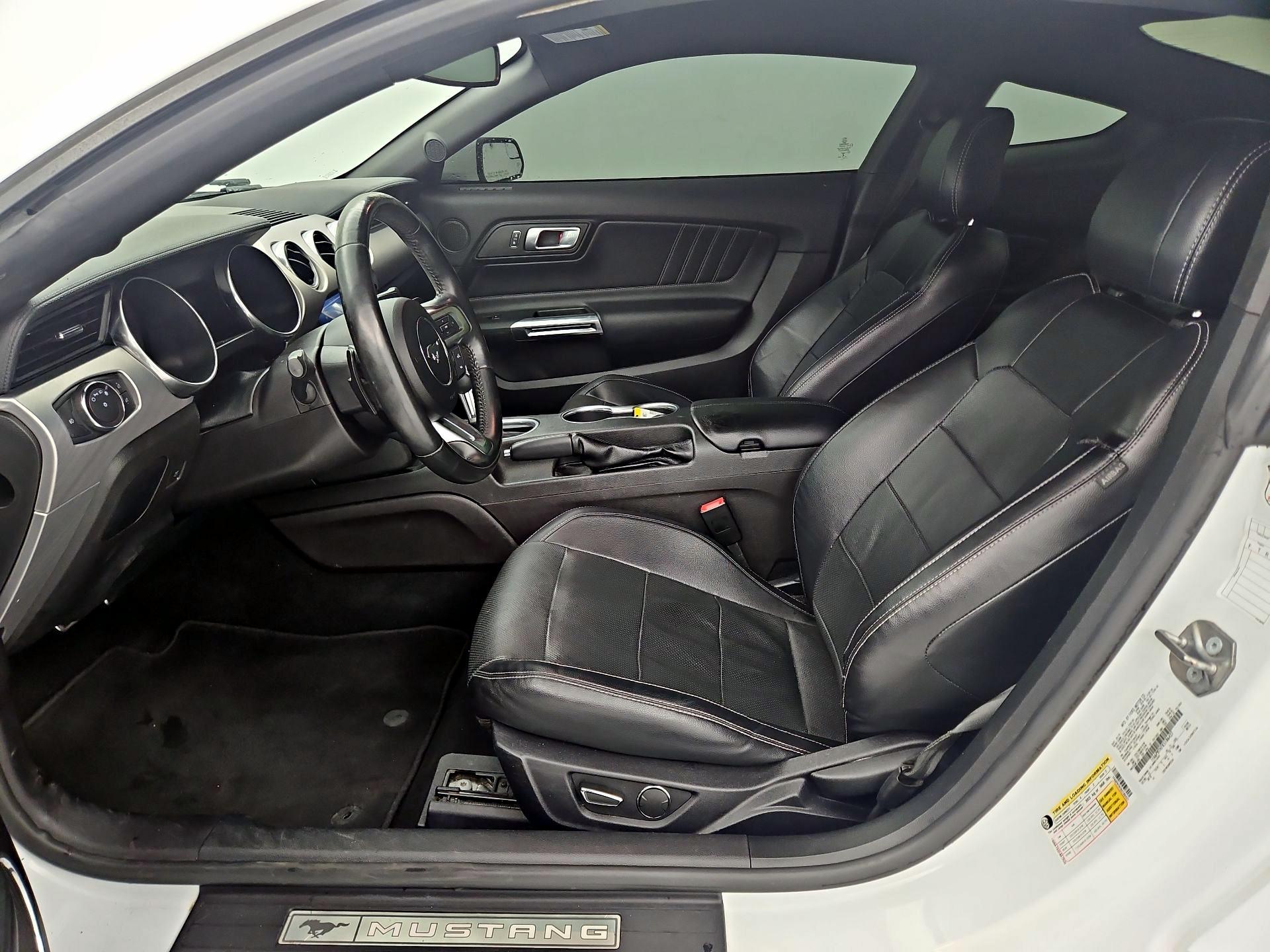 Thumbnail: 2019 Ford Mustang - 11