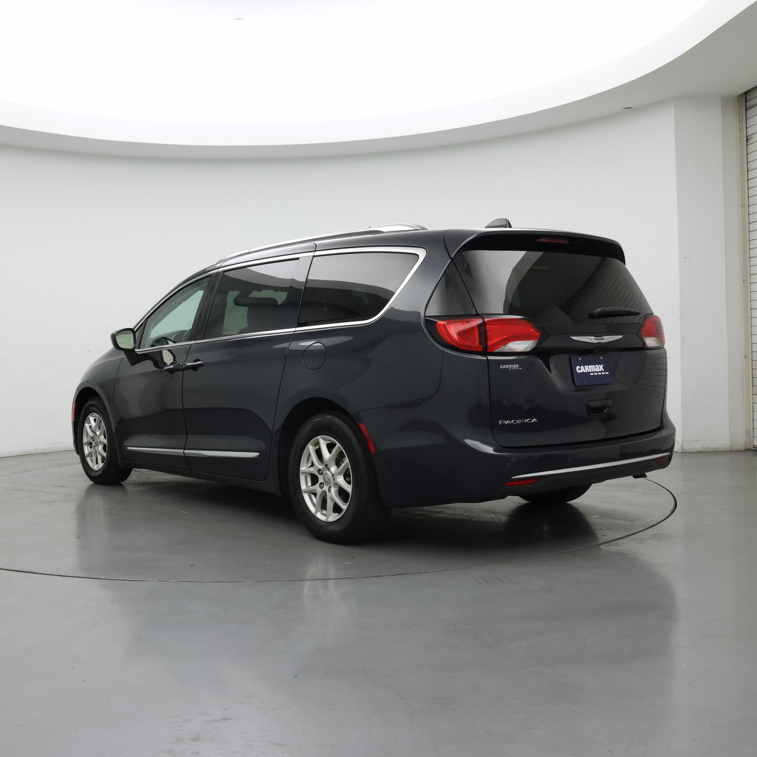 Thumbnail: 2020 Chrysler Pacifica - 2