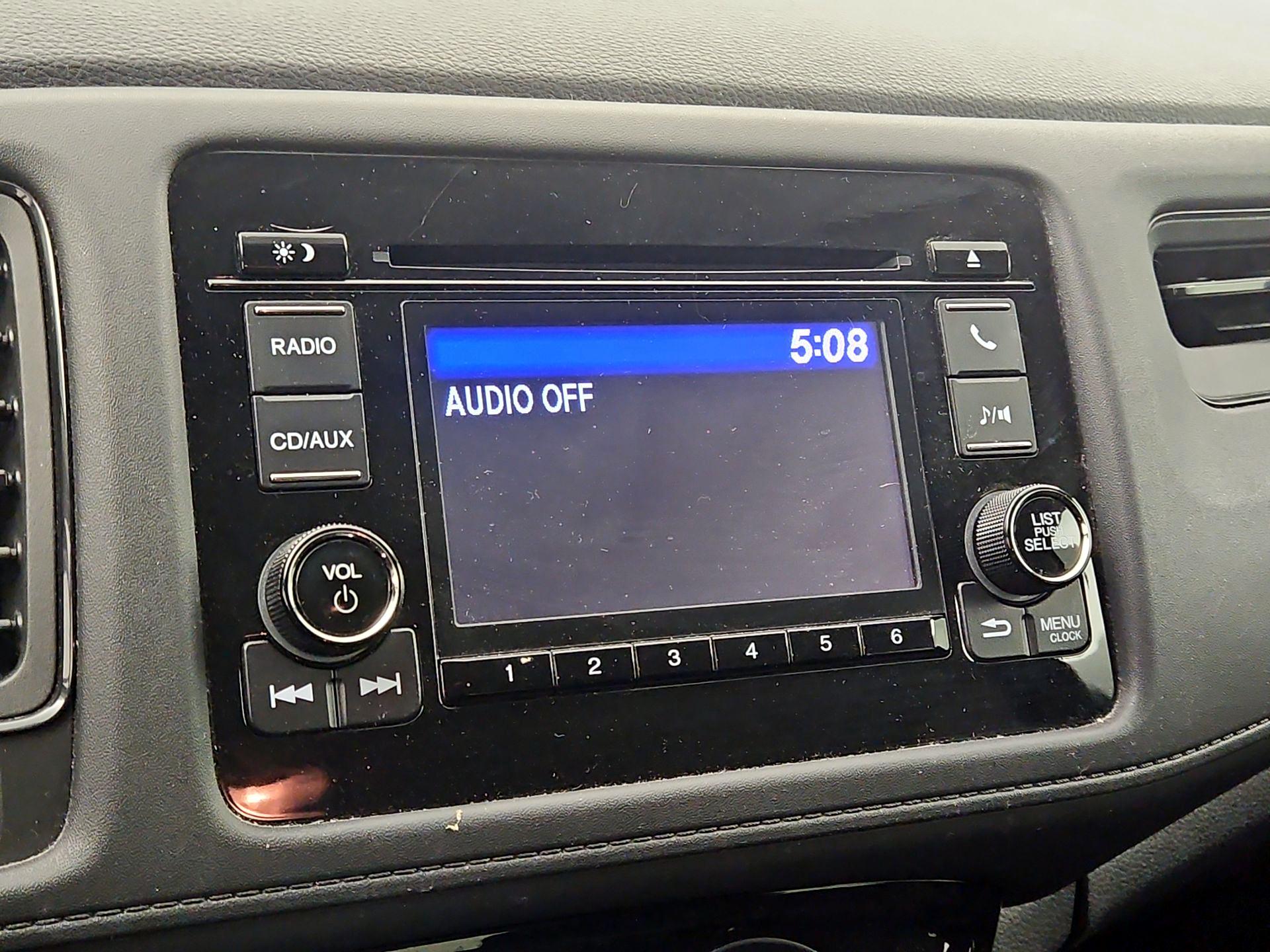 Thumbnail: 2016 Honda HR-V - 15