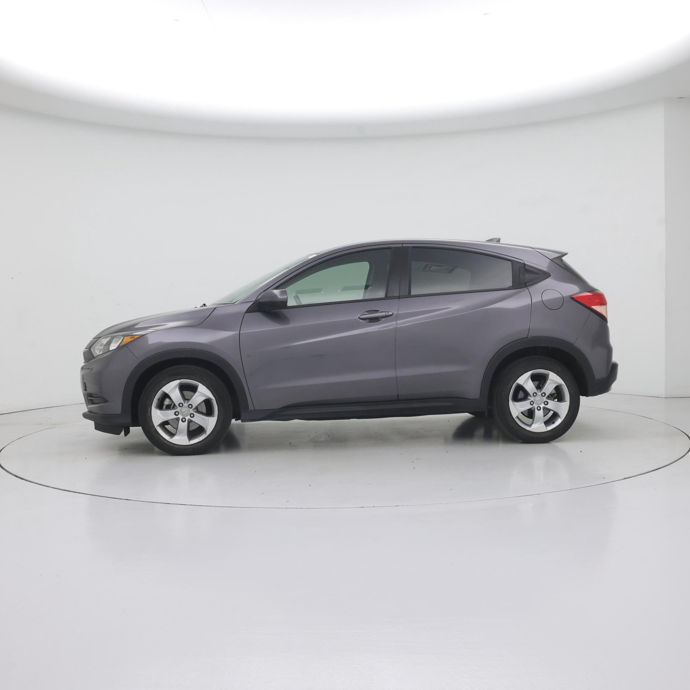 Thumbnail: 2016 Honda HR-V - 3