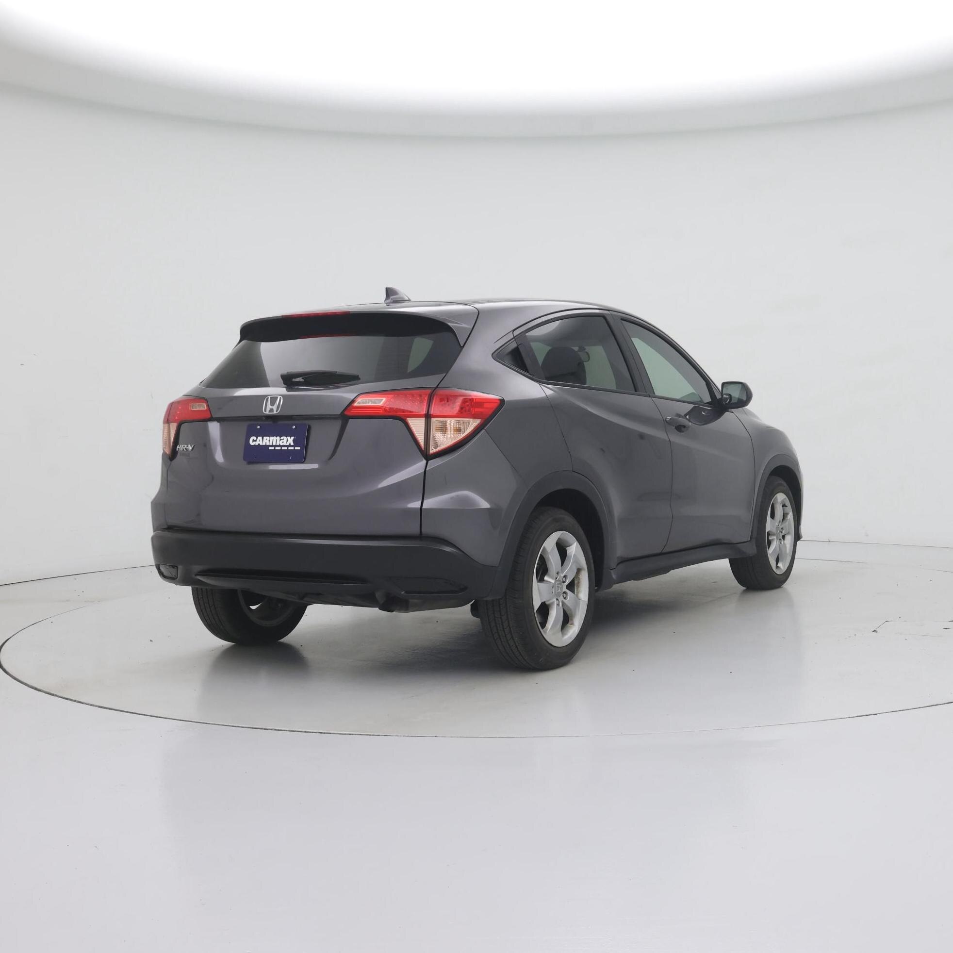 Thumbnail: 2016 Honda HR-V - 8