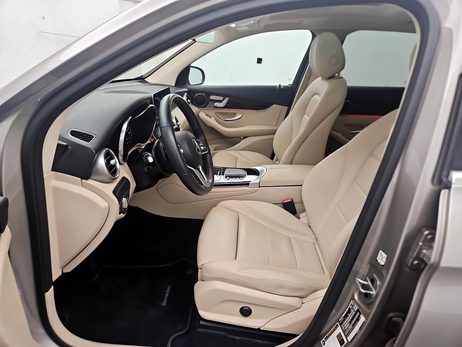 Thumbnail: 2022 Mercedes-Benz GLC - 11