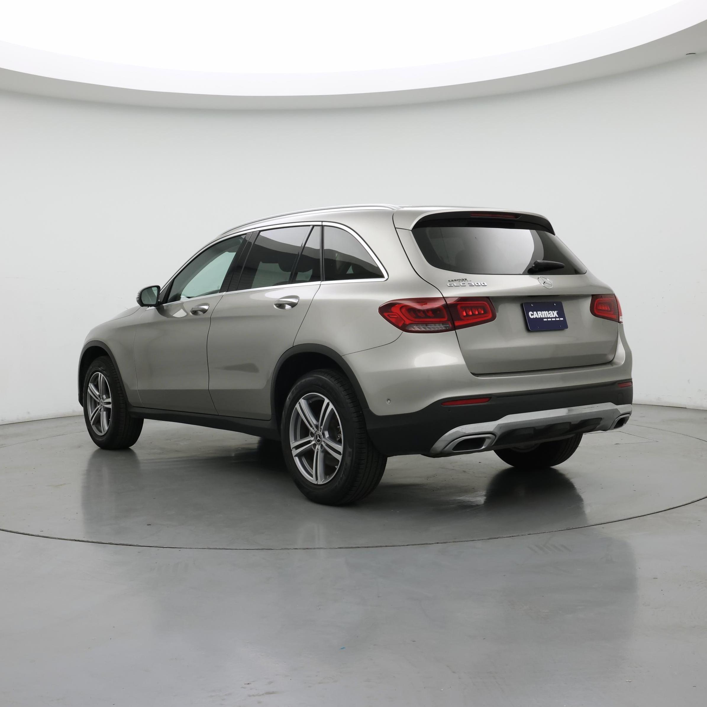 Thumbnail: 2022 Mercedes-Benz GLC - 2