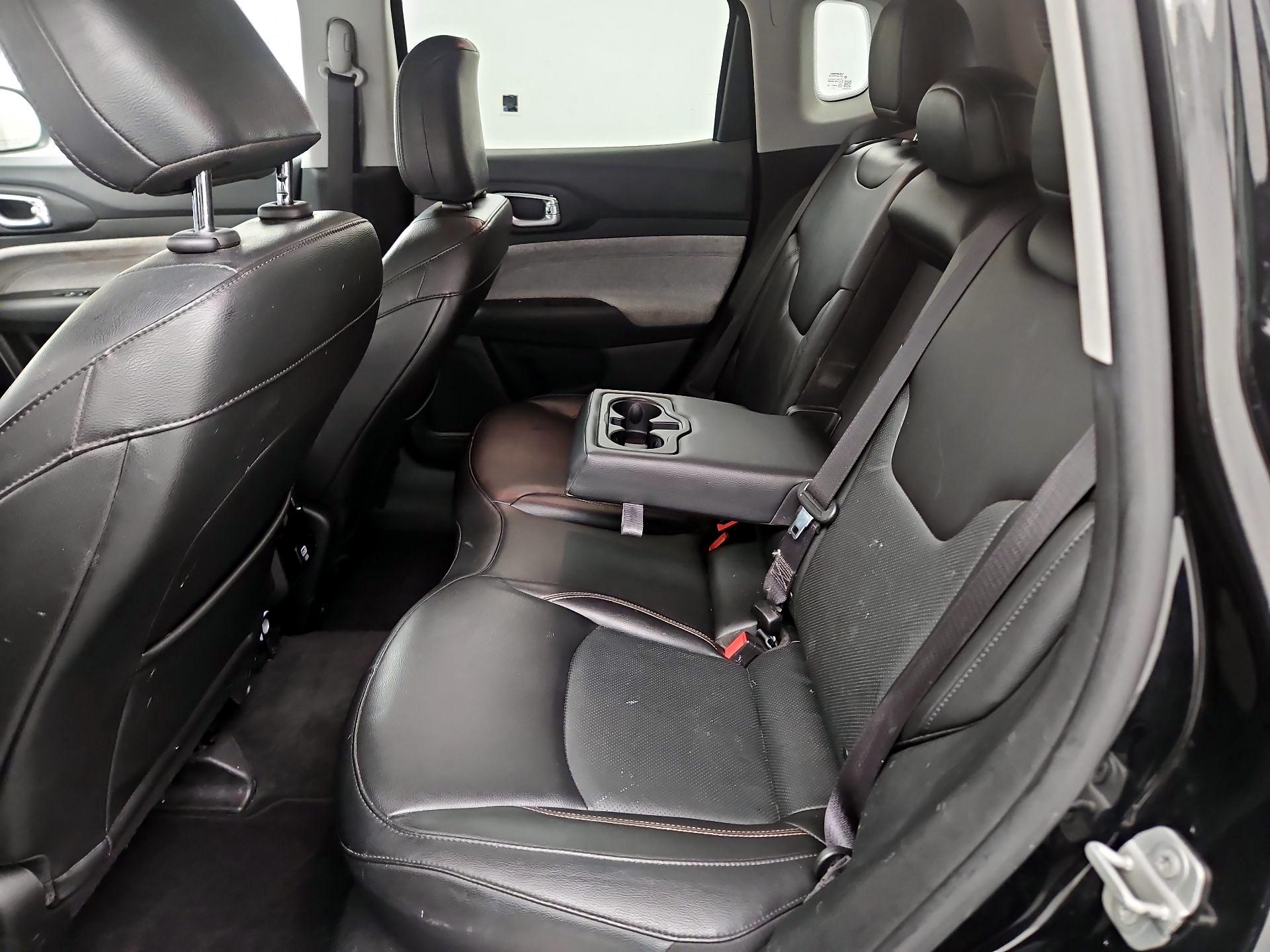 Thumbnail: 2022 Jeep Compass - 17