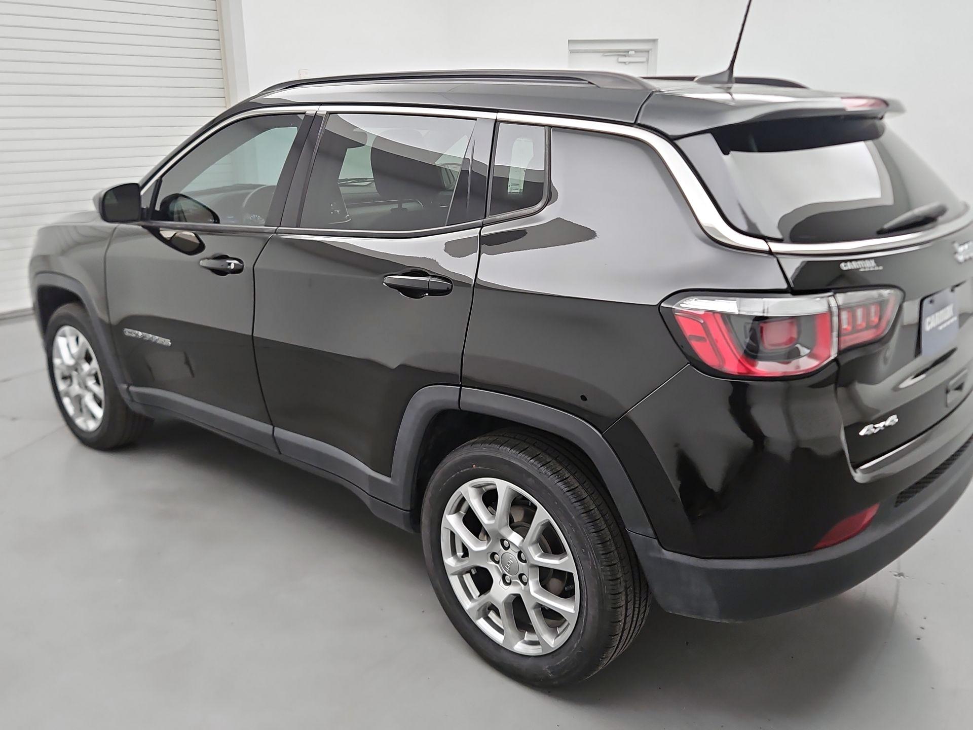 Thumbnail: 2022 Jeep Compass - 7