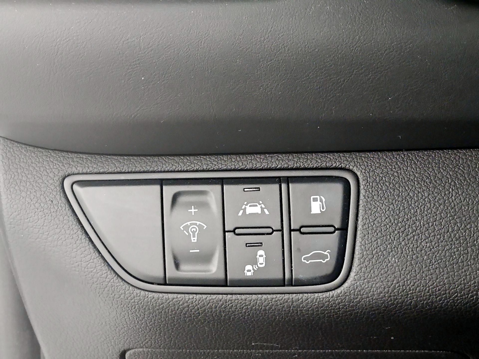 2019 GENESIS G70 Advanced - Photo 14
