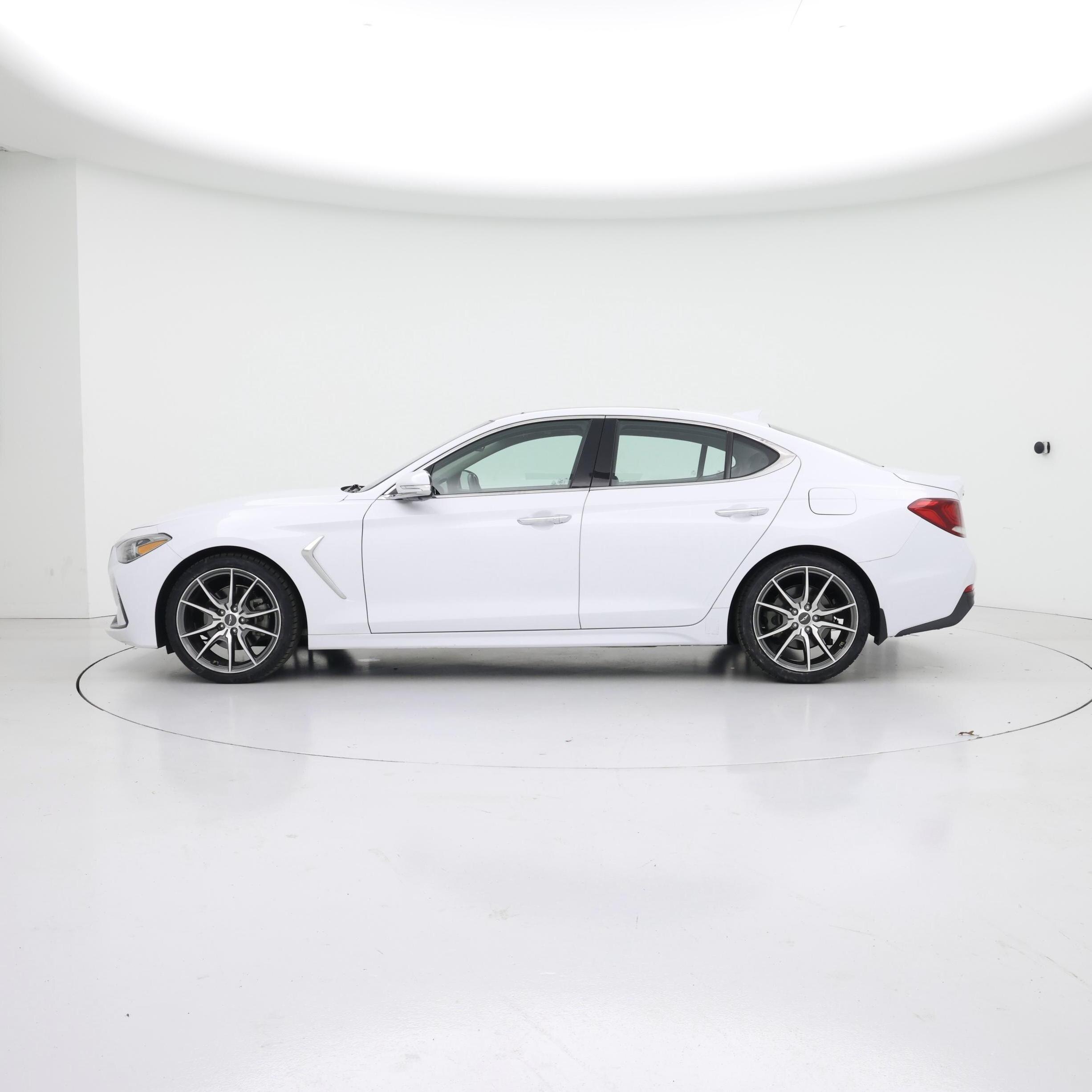 Thumbnail: 2019 Genesis G70 - 3